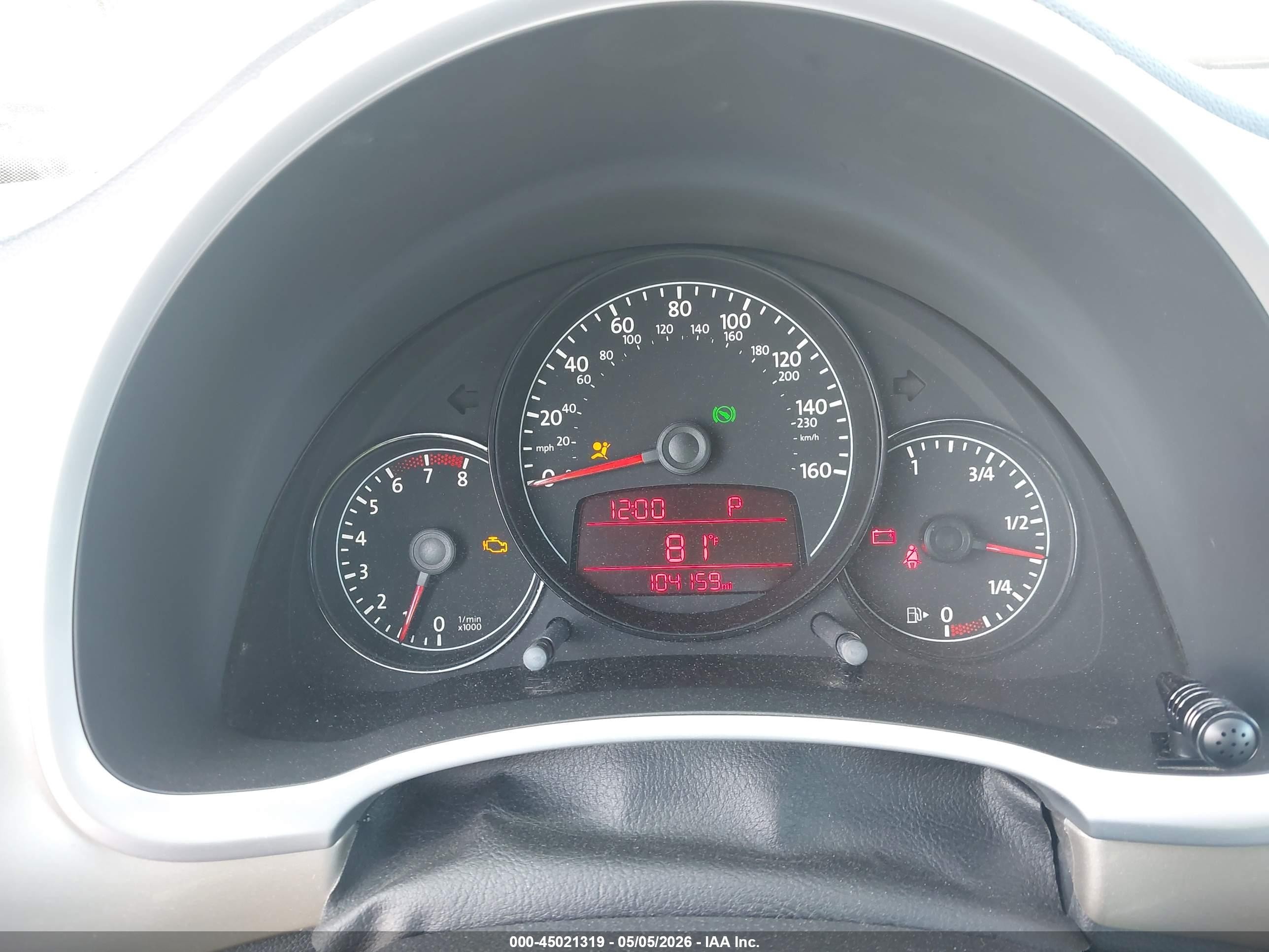 2012 Volkswagen Beetle 2.5l Gold vin: 3VWJP7AT7CM645700