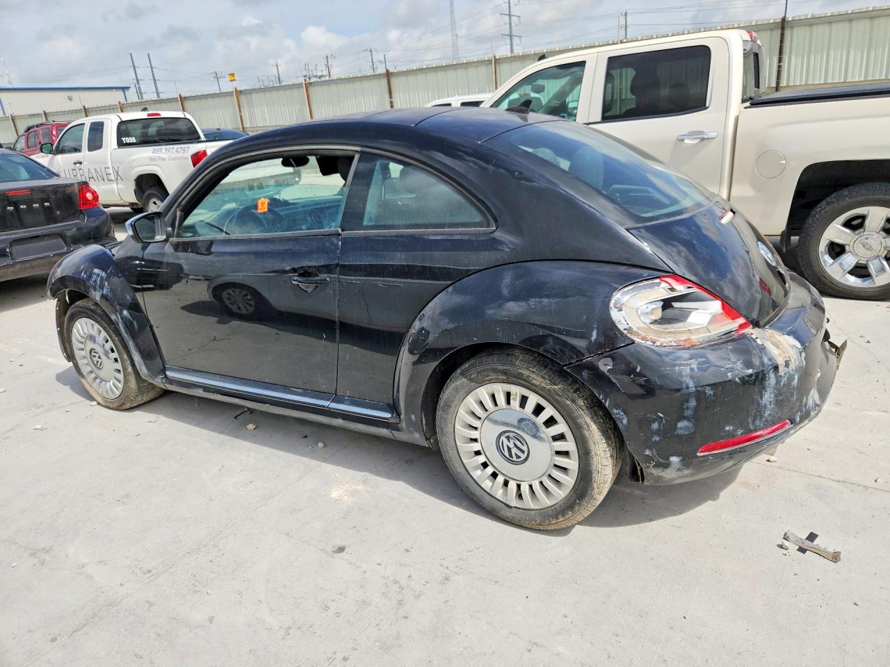 2013 Volkswagen Beetle Black vin: 3VWJP7AT7DM688497