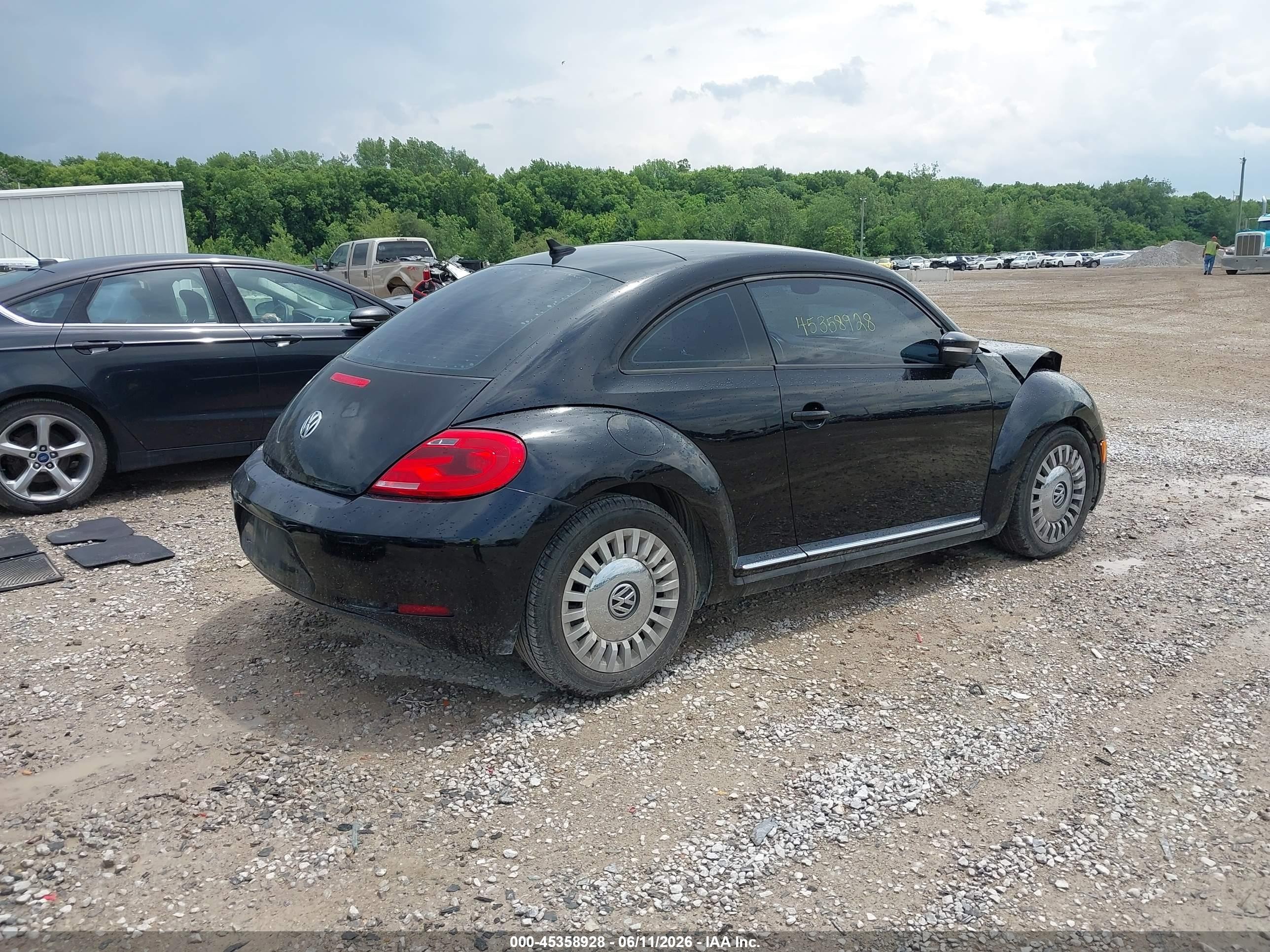 2014 Volkswagen Beetle 2.5l Black vin: 3VWJP7AT7EM614417