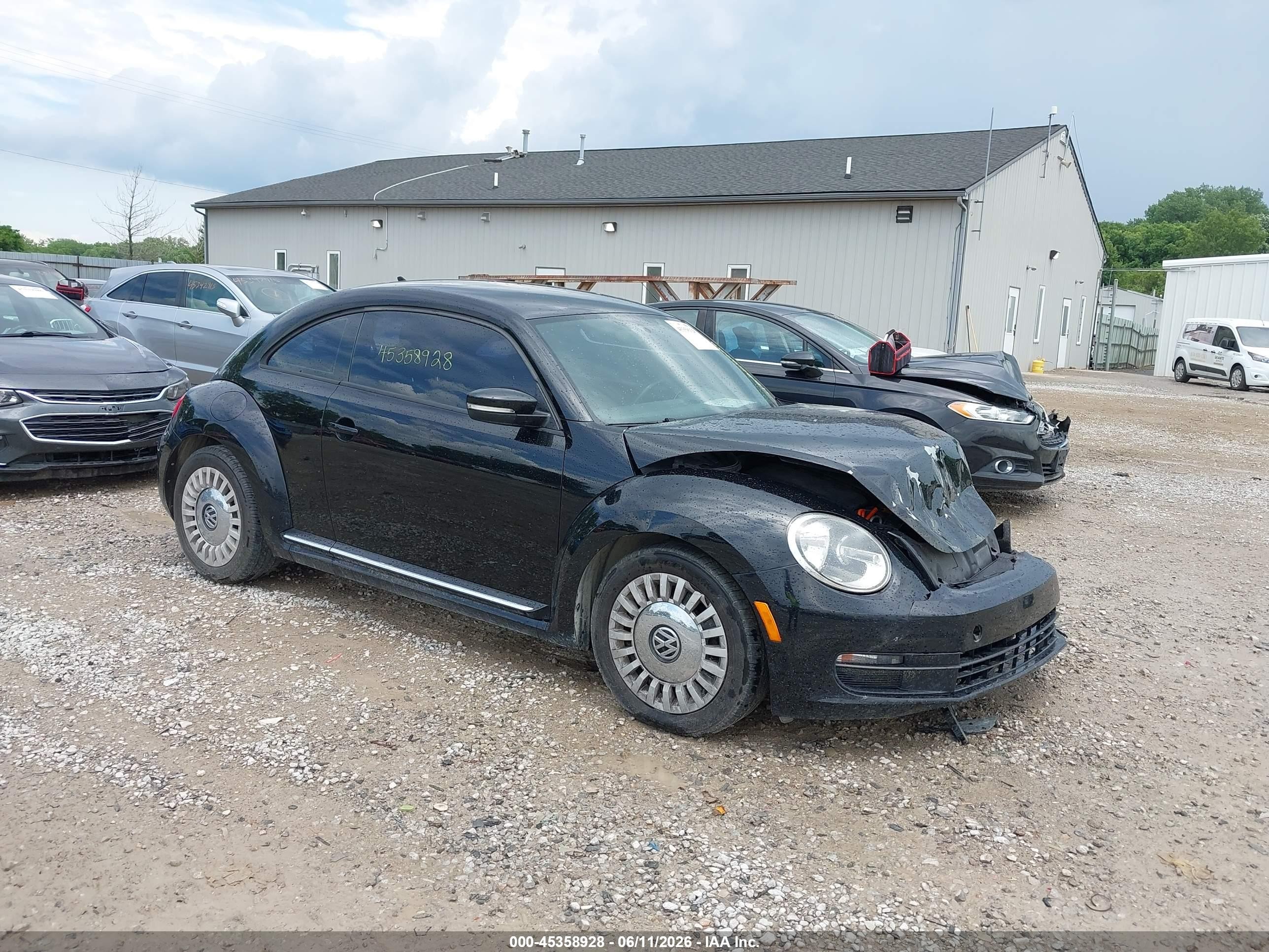 2014 Volkswagen Beetle 2.5l Black vin: 3VWJP7AT7EM614417