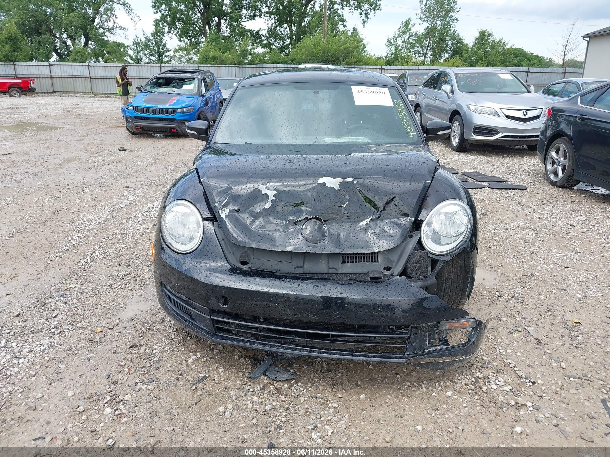 2014 Volkswagen Beetle 2.5l Black vin: 3VWJP7AT7EM614417