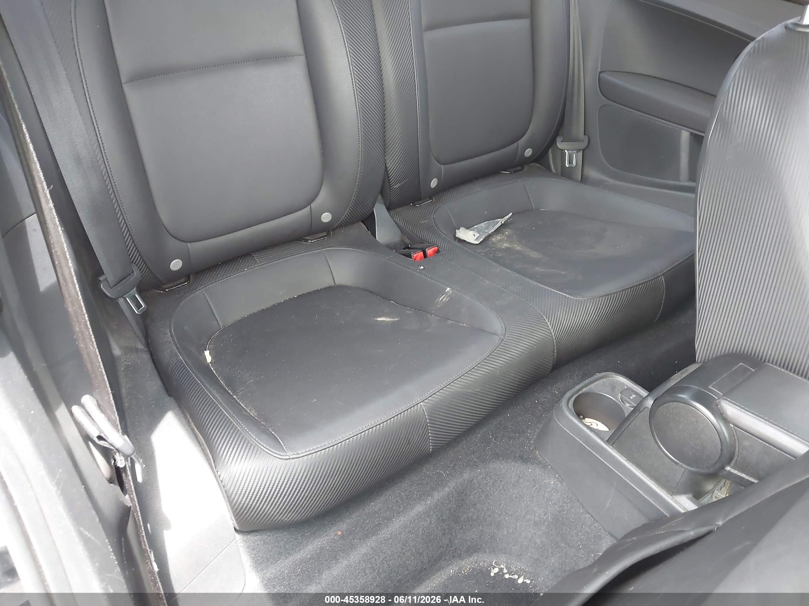 2014 Volkswagen Beetle 2.5l Black vin: 3VWJP7AT7EM614417