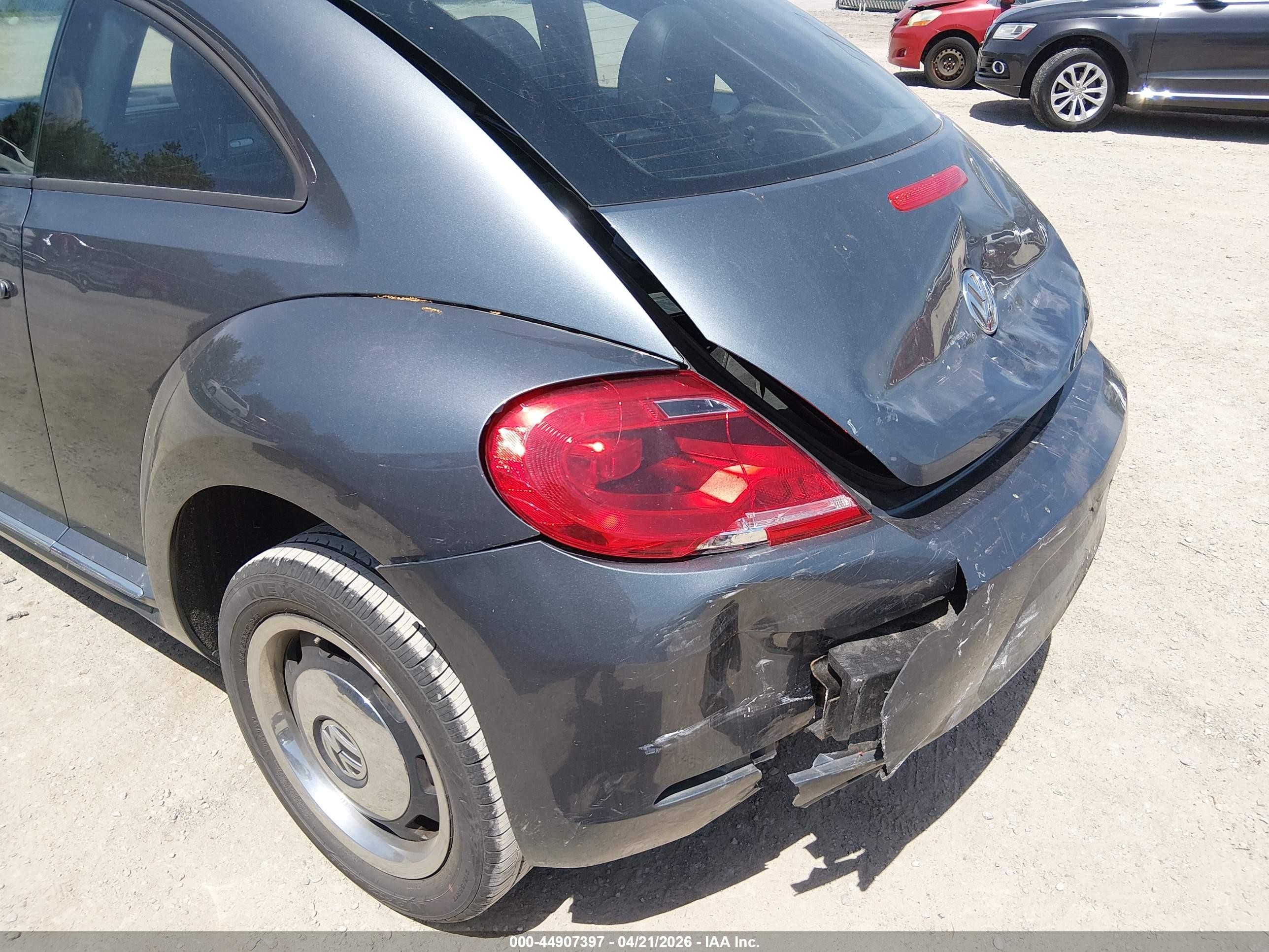 2012 Volkswagen Beetle 2.5l Gray vin: 3VWJP7AT8CM619008