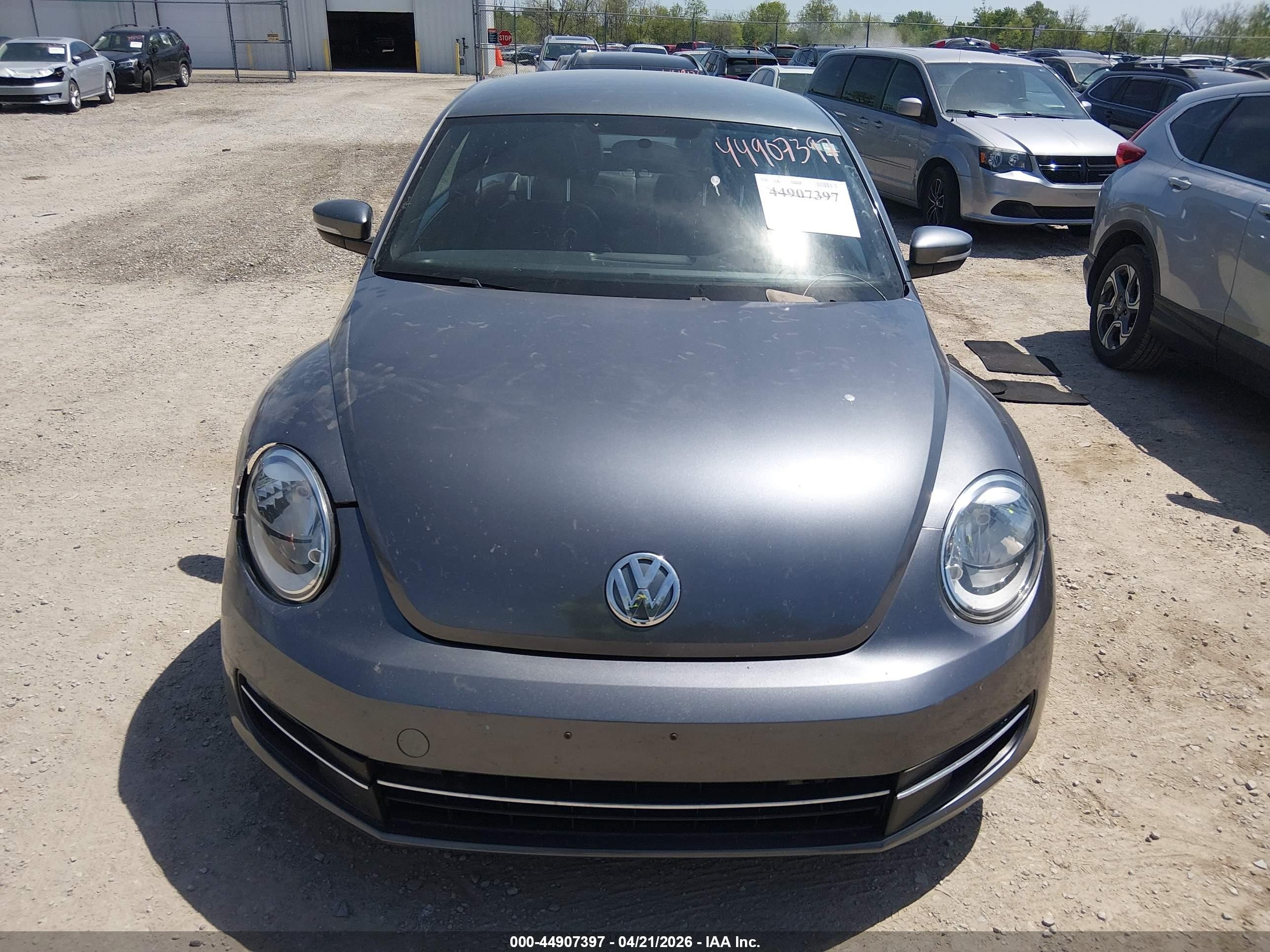2012 Volkswagen Beetle 2.5l Gray vin: 3VWJP7AT8CM619008