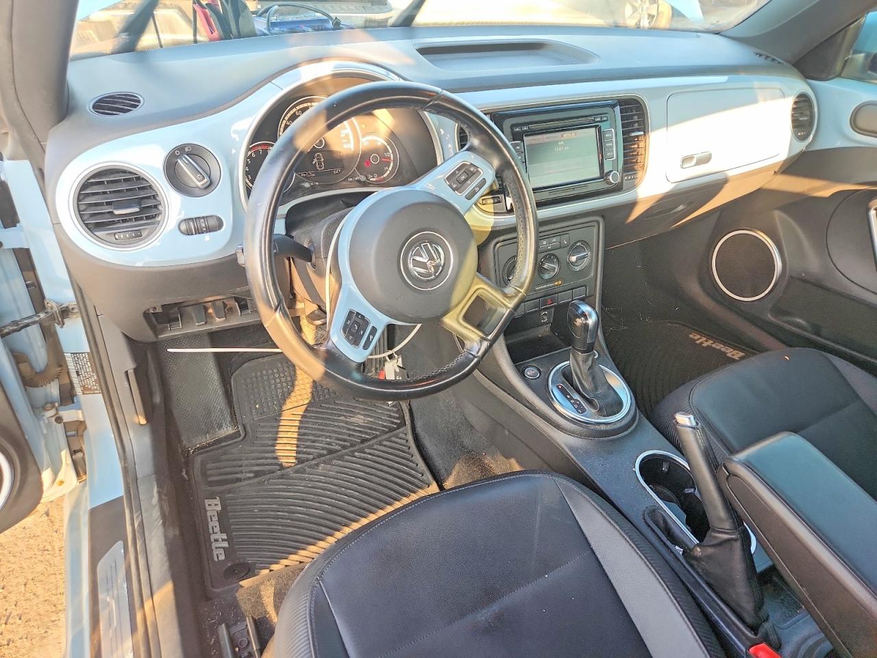 2013 Volkswagen Beetle Blue vin: 3VWJP7AT8DM673832