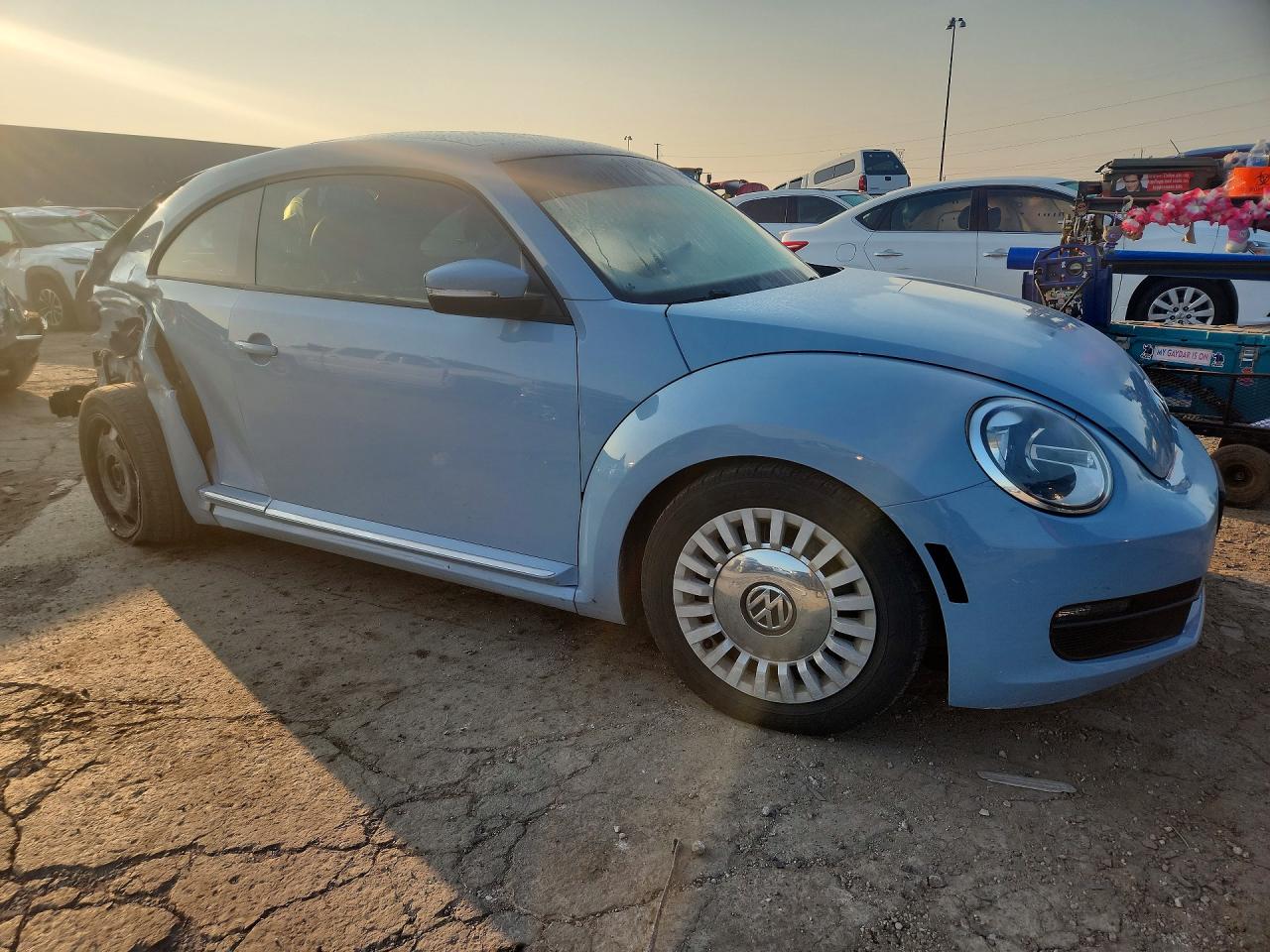 2013 Volkswagen Beetle Blue vin: 3VWJP7AT8DM673832