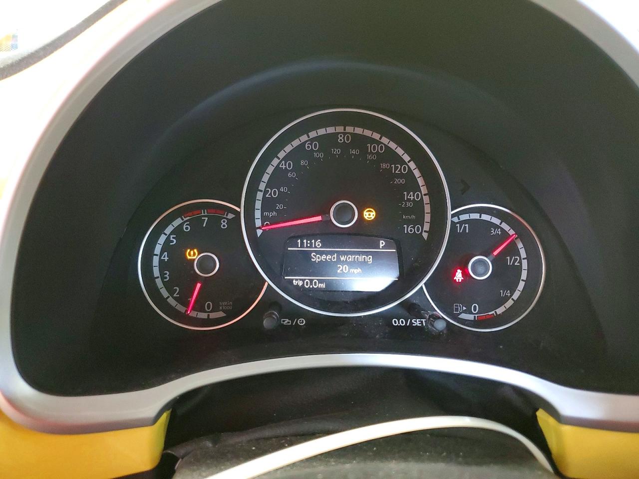 2013 Volkswagen Beetle Yellow vin: 3VWJP7AT8DM687858
