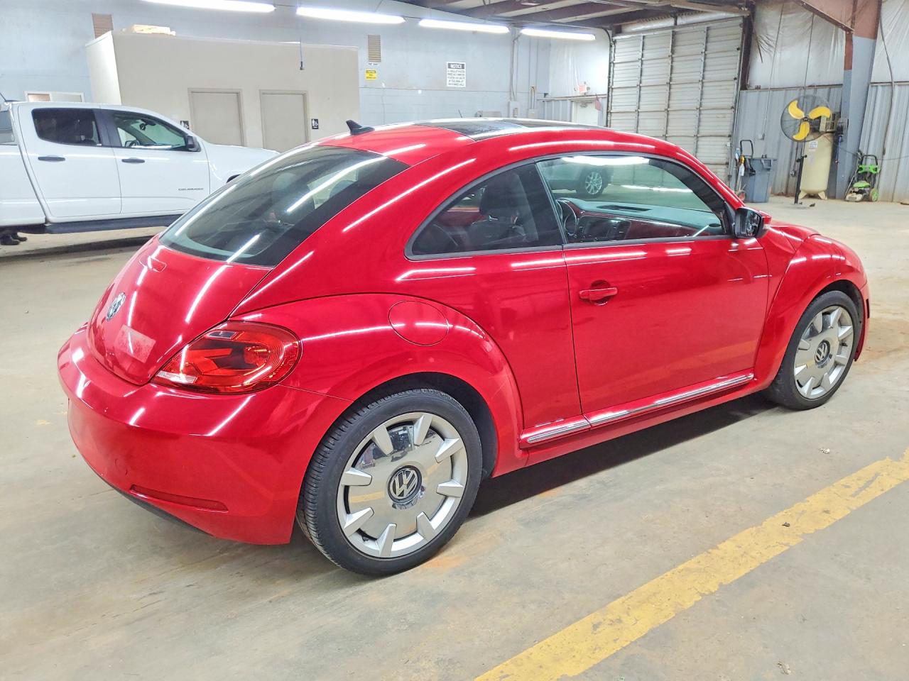 2013 Volkswagen Beetle Classic Red vin: 3VWJP7AT9DM620623