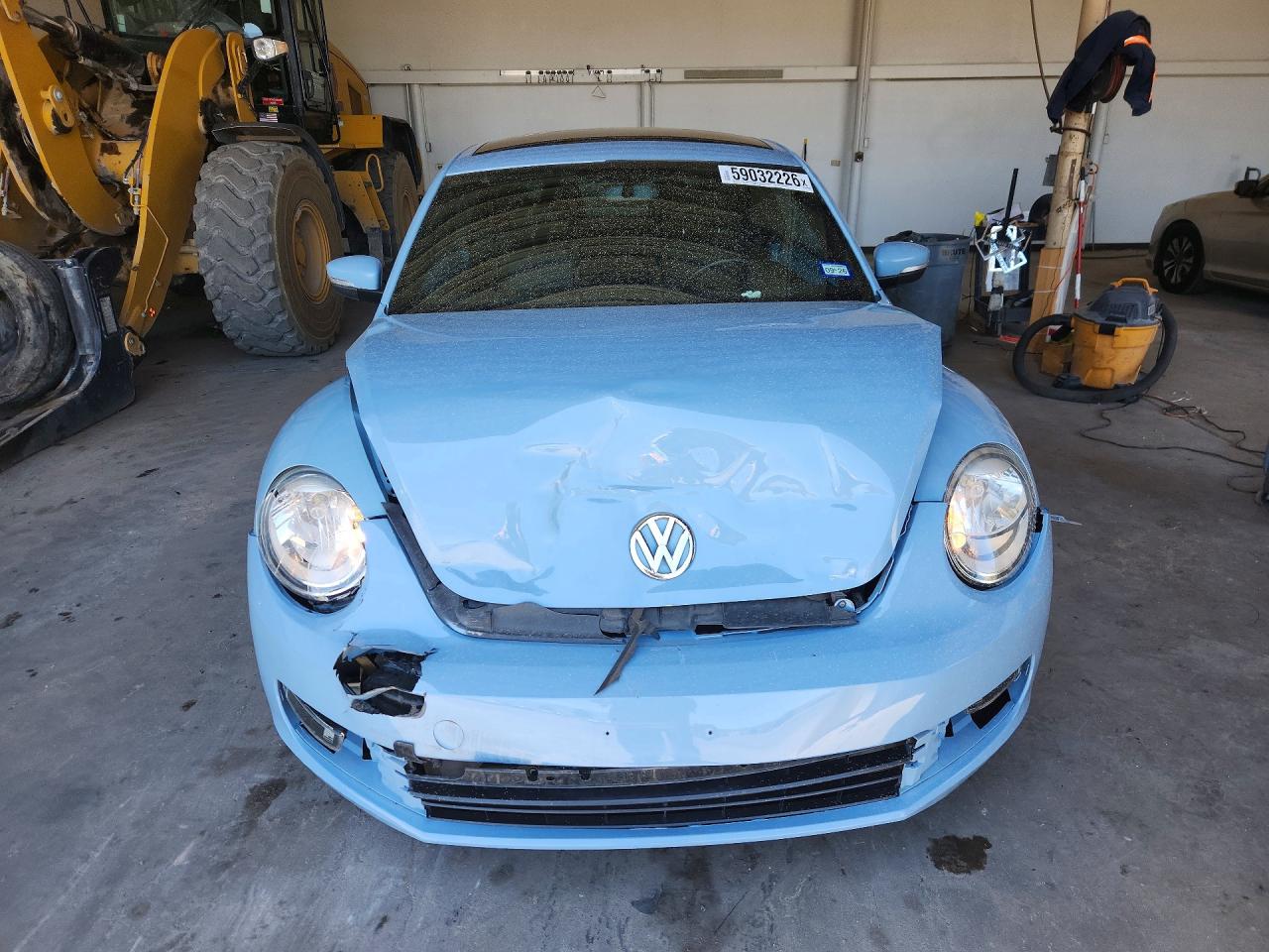 2013 Volkswagen Beetle Turquoise vin: 3VWJP7AT9DM623201