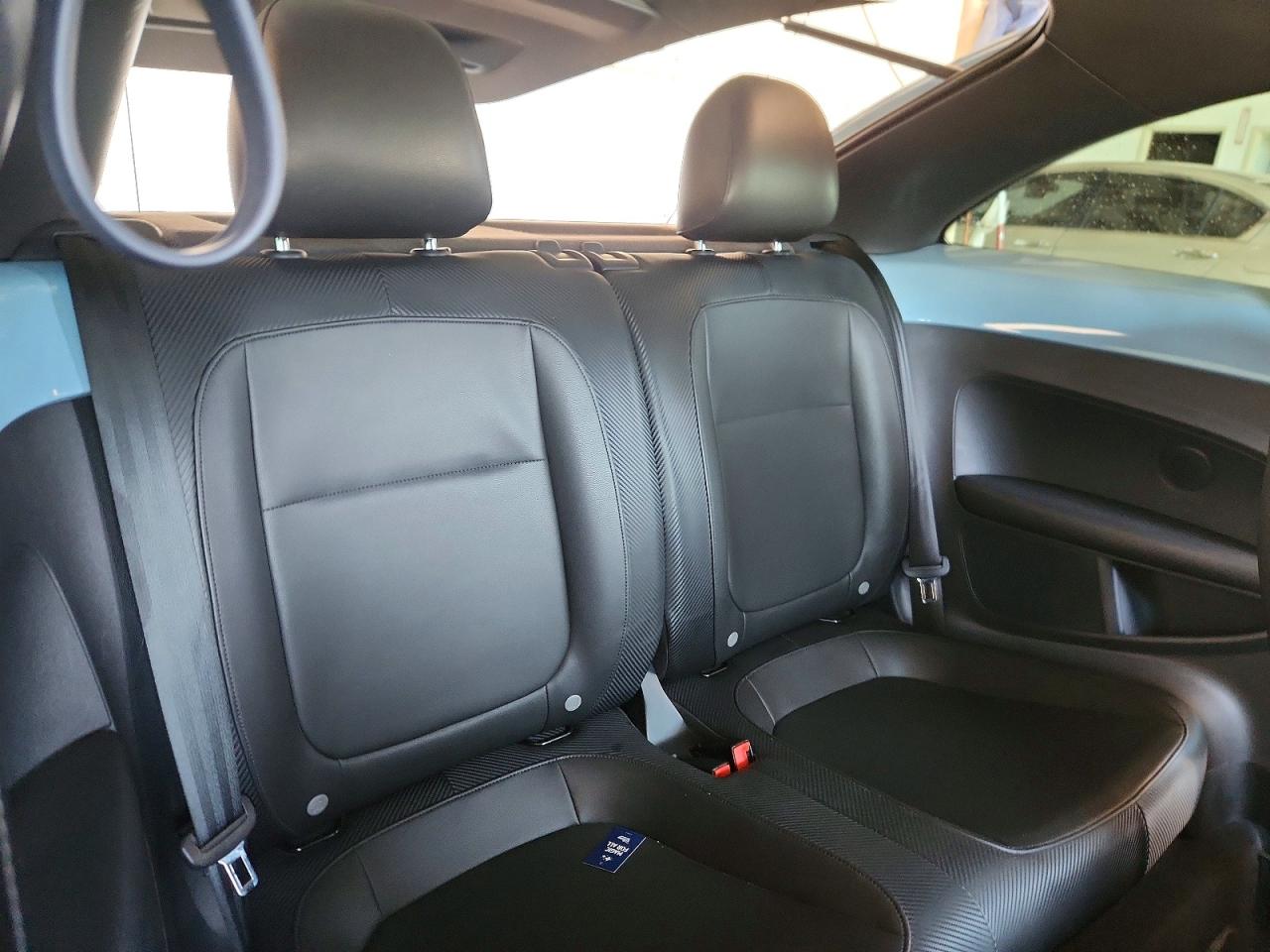 2013 Volkswagen Beetle Turquoise vin: 3VWJP7AT9DM623201