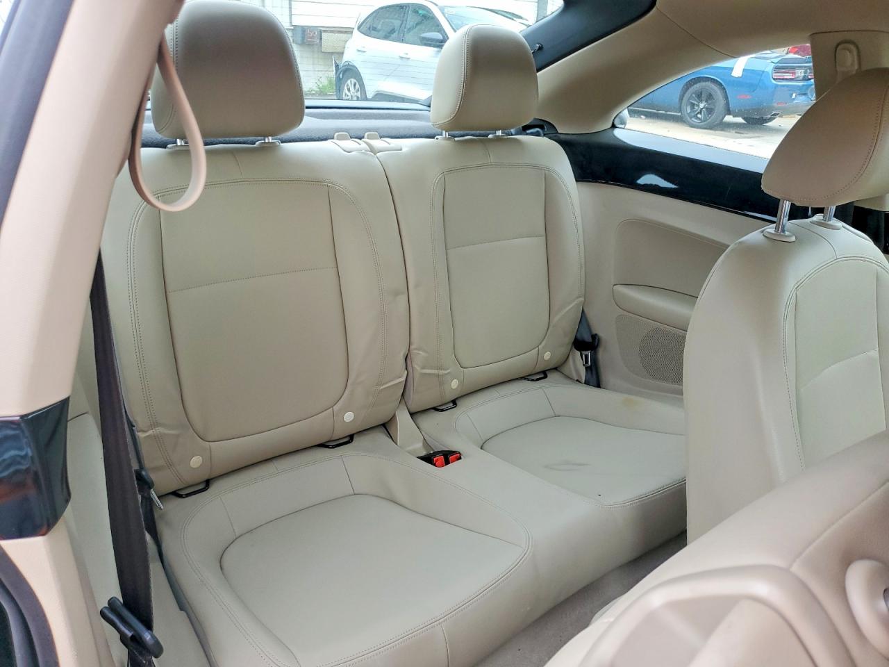 2013 Volkswagen Beetle Black vin: 3VWJP7AT9DM646803
