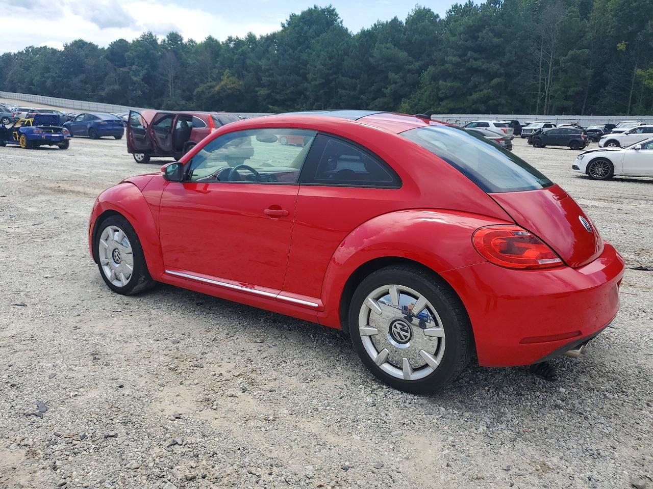2013 Volkswagen Beetle Red vin: 3VWJP7AT9DM686394