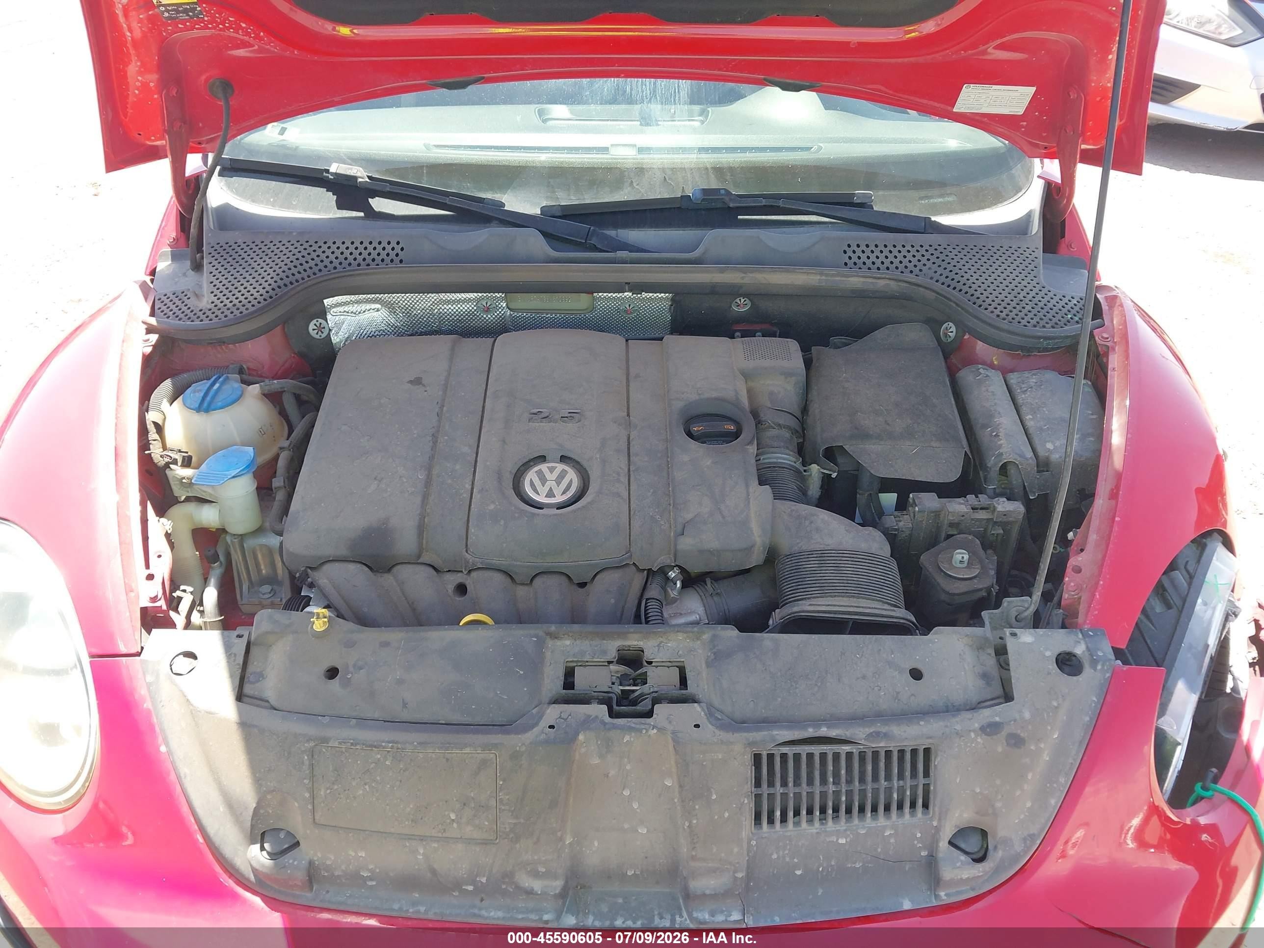 2014 Volkswagen Beetle 2.5l Красный vin: 3VWJP7AT9EM612992
