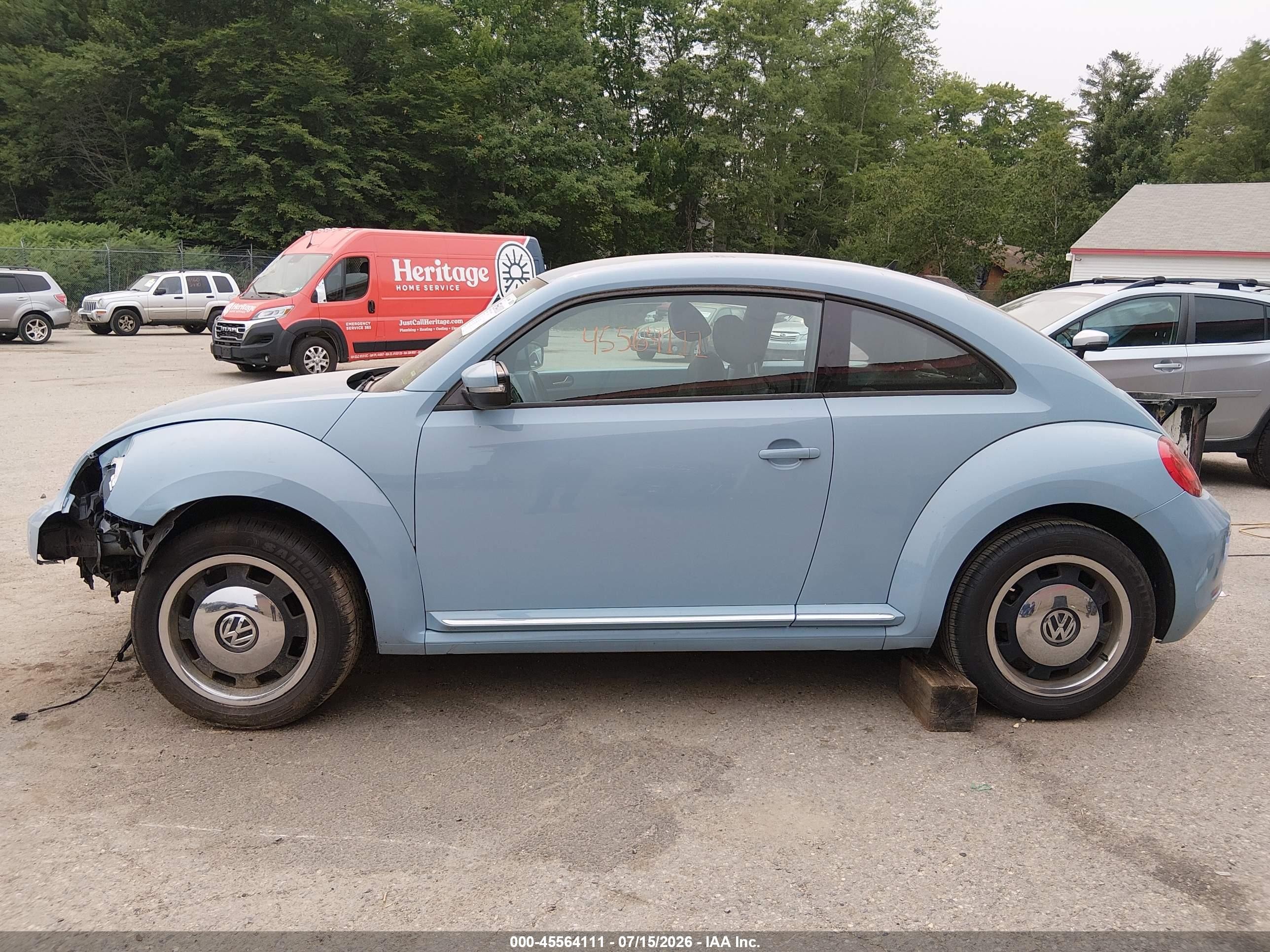 2012 Volkswagen Beetle 2.5l Blue vin: 3VWJP7ATXCM601075