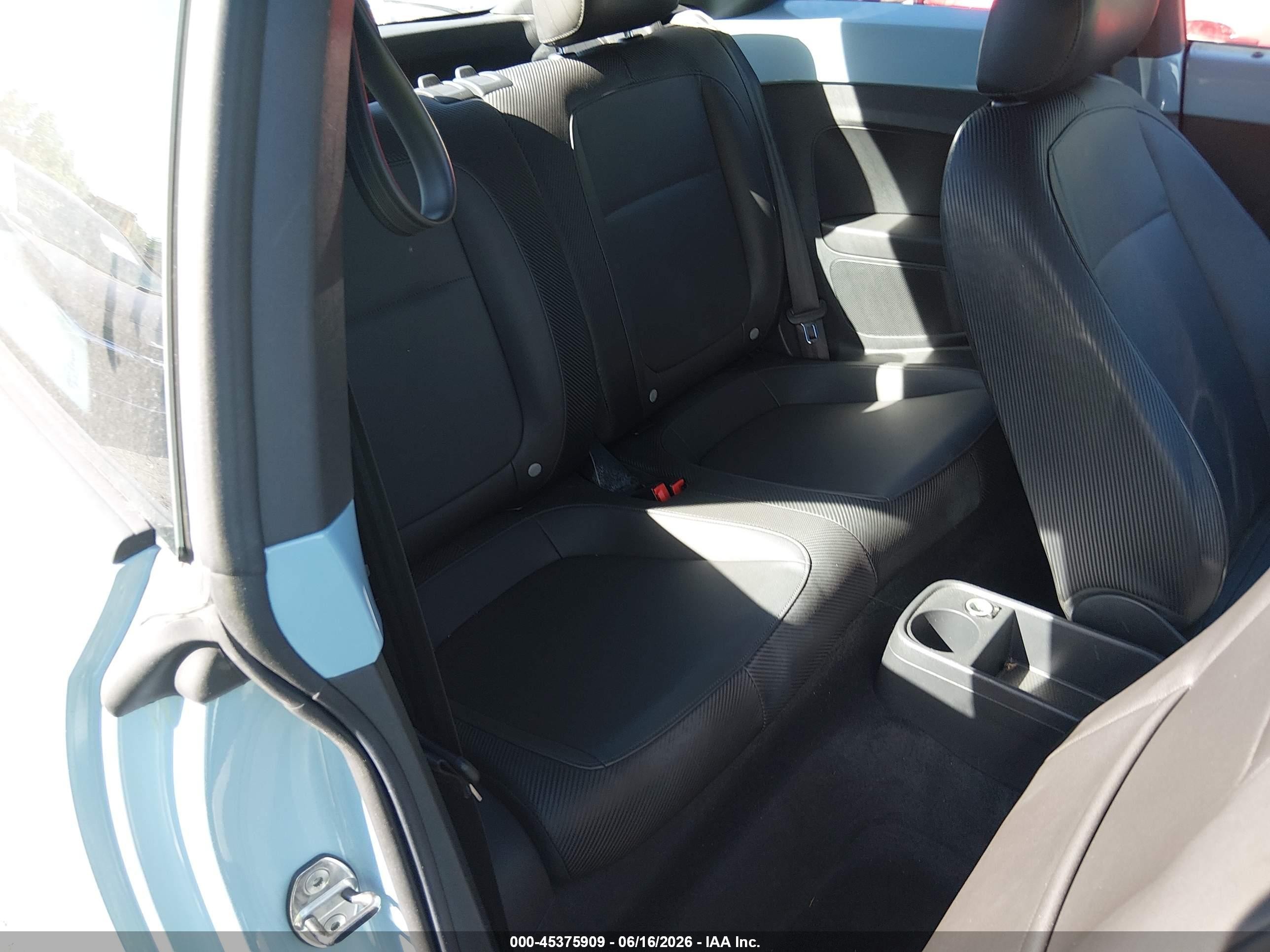 2012 Volkswagen Beetle 2.5l Light Blue vin: 3VWJP7ATXCM613520