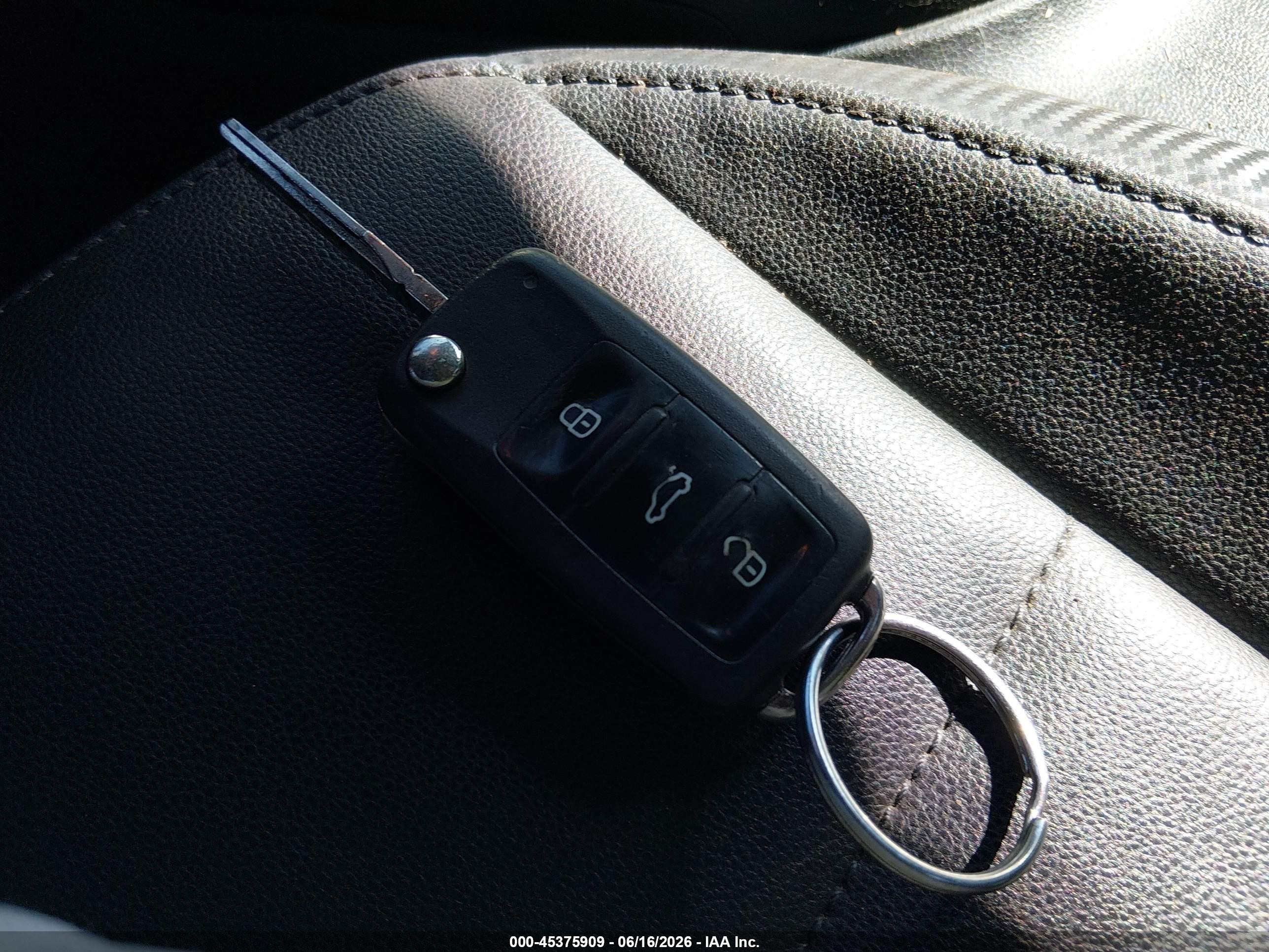 2012 Volkswagen Beetle 2.5l Light Blue vin: 3VWJP7ATXCM613520