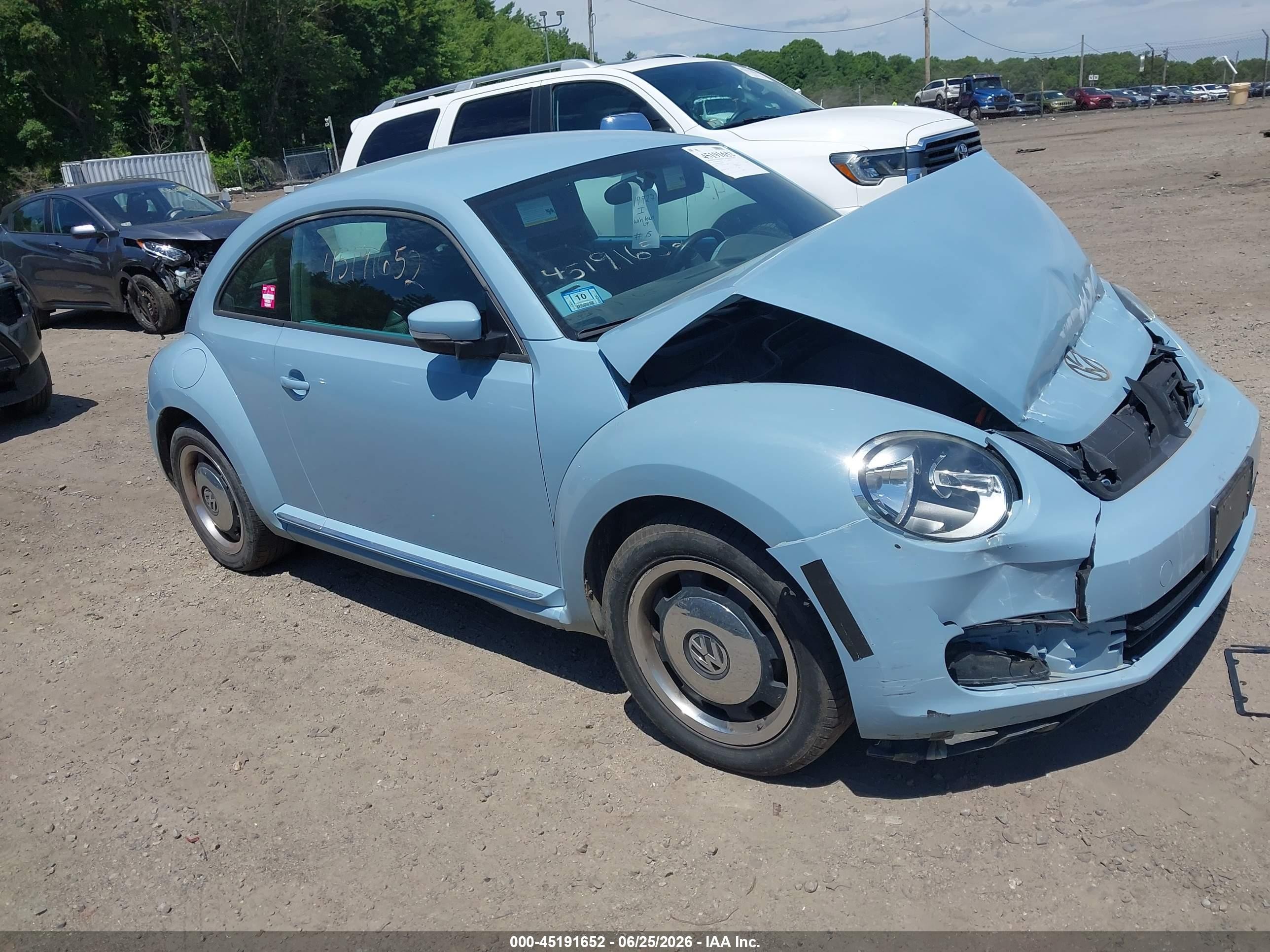 2012 Volkswagen Beetle 2.5l Blue vin: 3VWJP7ATXCM624503
