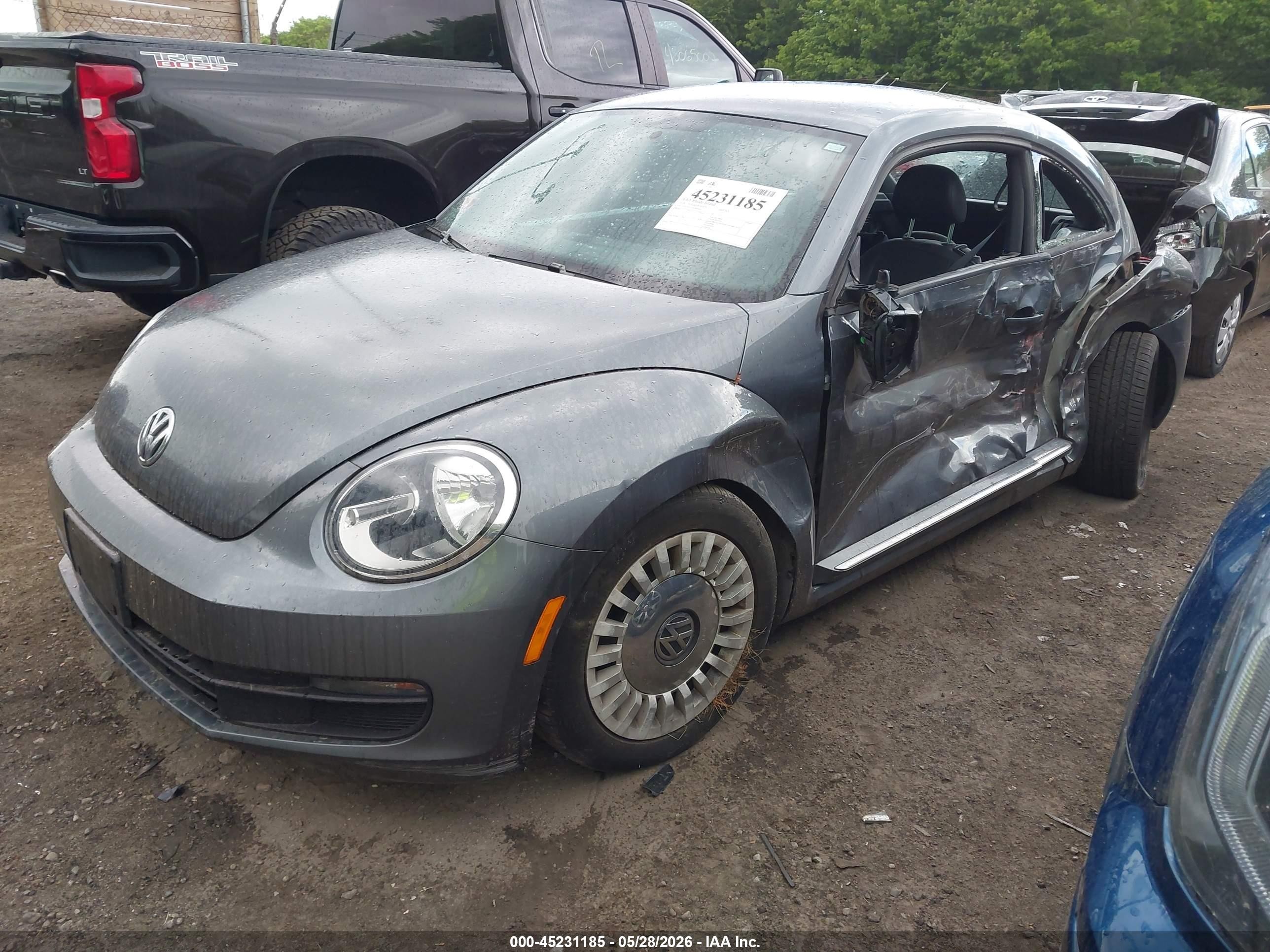 2014 Volkswagen Beetle 2.5l Gray vin: 3VWJP7ATXEM608885