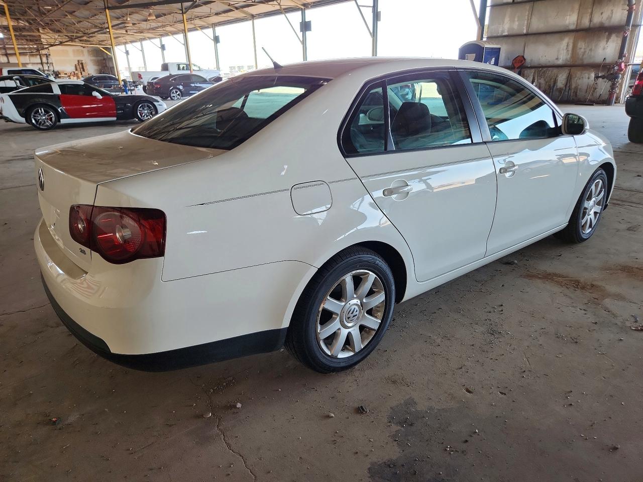 2010 Volkswagen Jetta S White vin: 3VWJX7AJ2AM003803