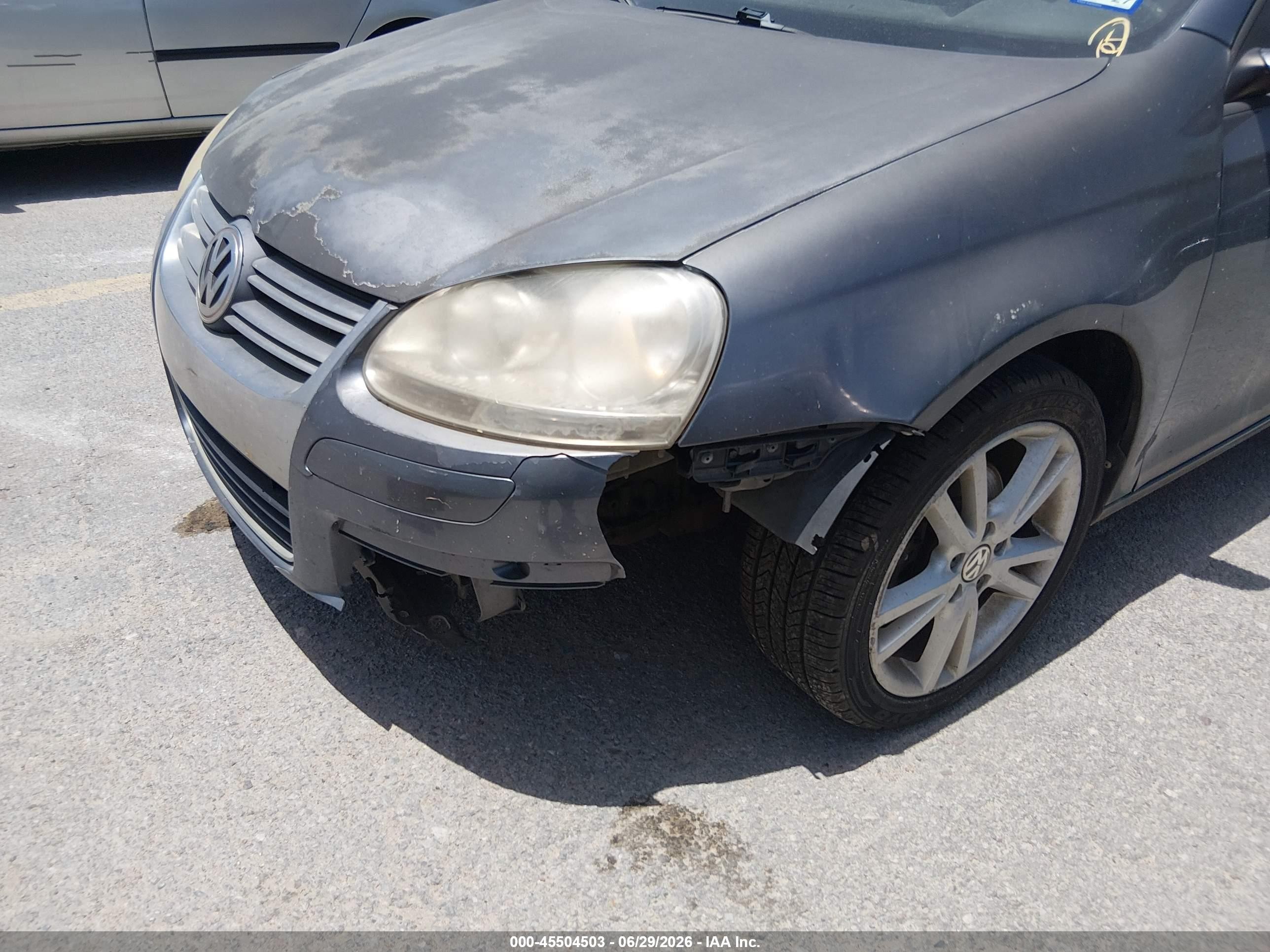 2010 Volkswagen Jetta S Gray vin: 3VWJX7AJ3AM022120