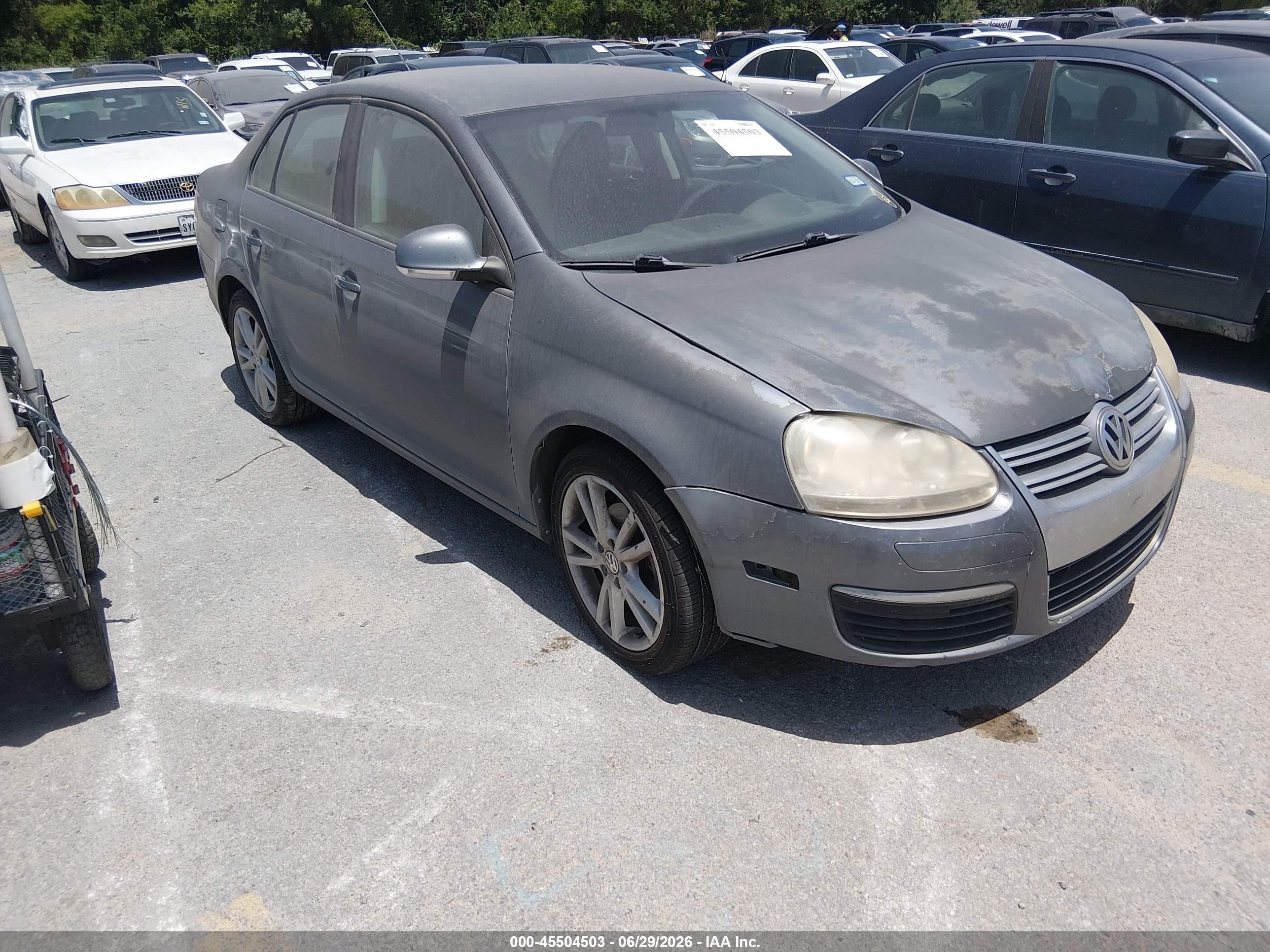 2010 Volkswagen Jetta S Gray vin: 3VWJX7AJ3AM022120