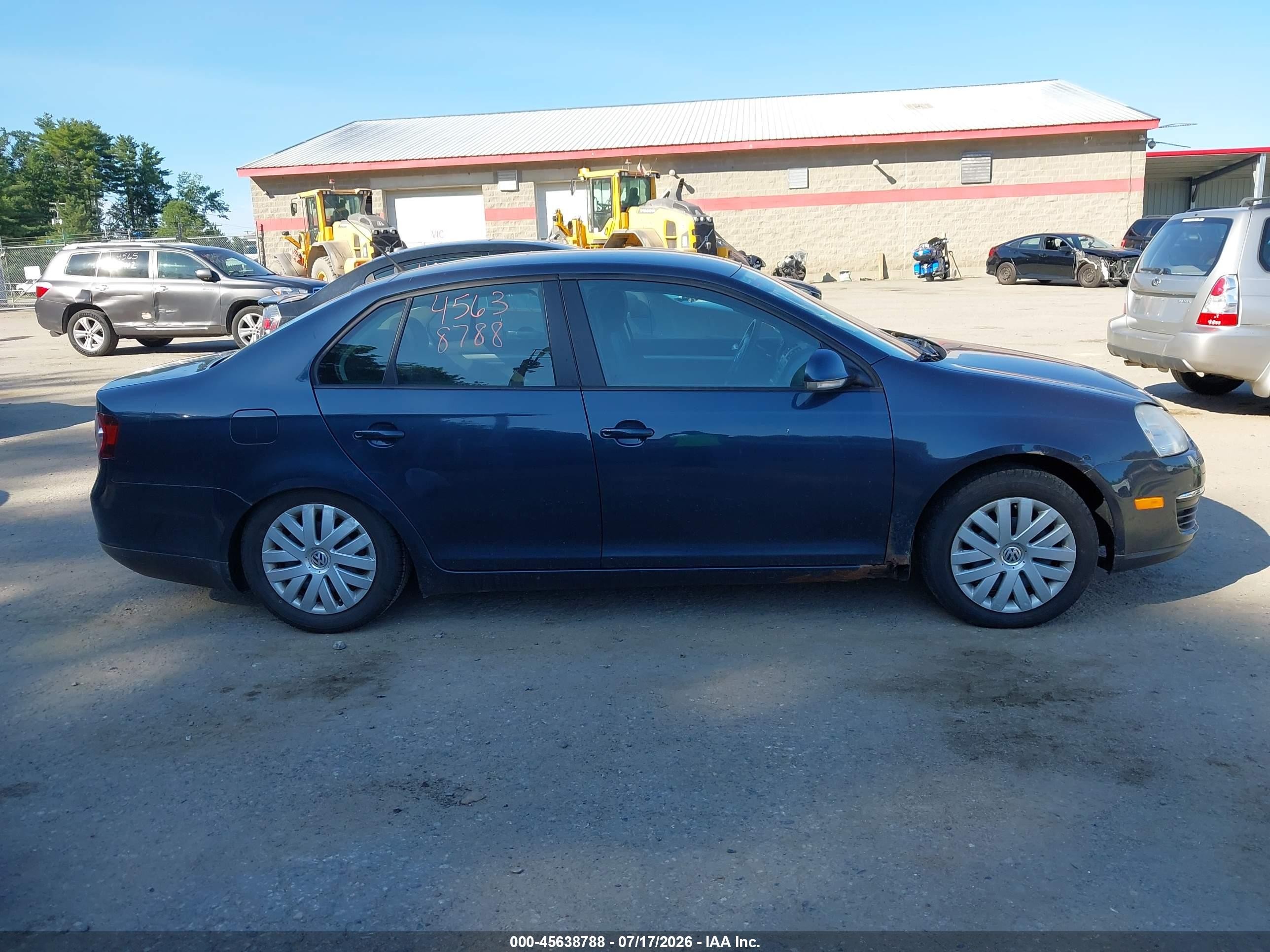 2010 Volkswagen Jetta S Blue vin: 3VWJX7AJ5AM004802