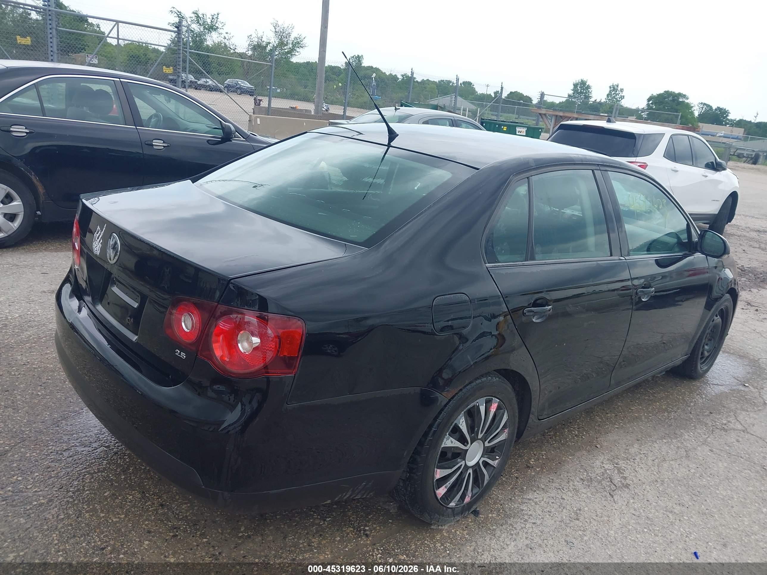 2010 Volkswagen Jetta S Black vin: 3VWJX7AJ9AM023904