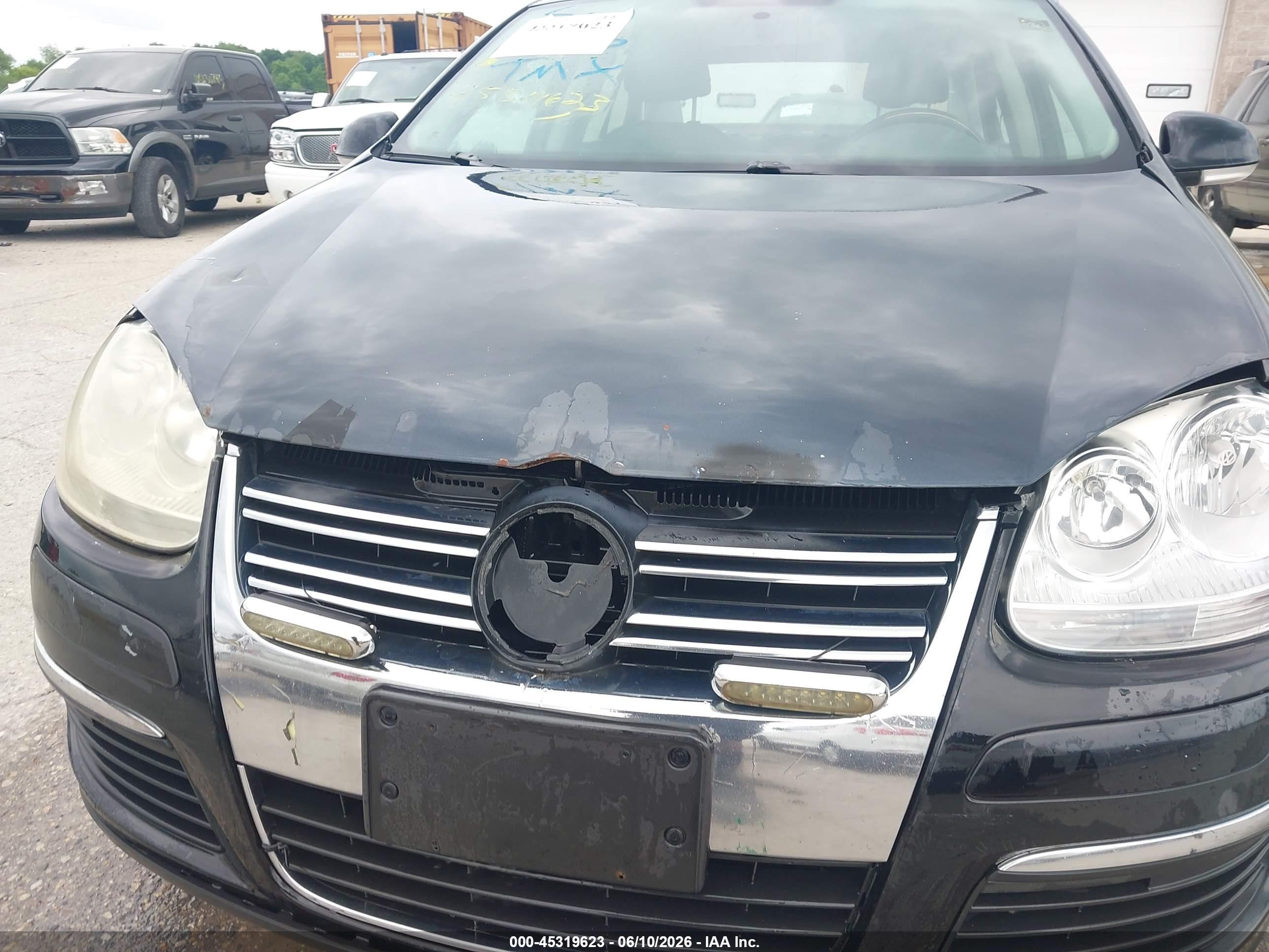 2010 Volkswagen Jetta S Black vin: 3VWJX7AJ9AM023904