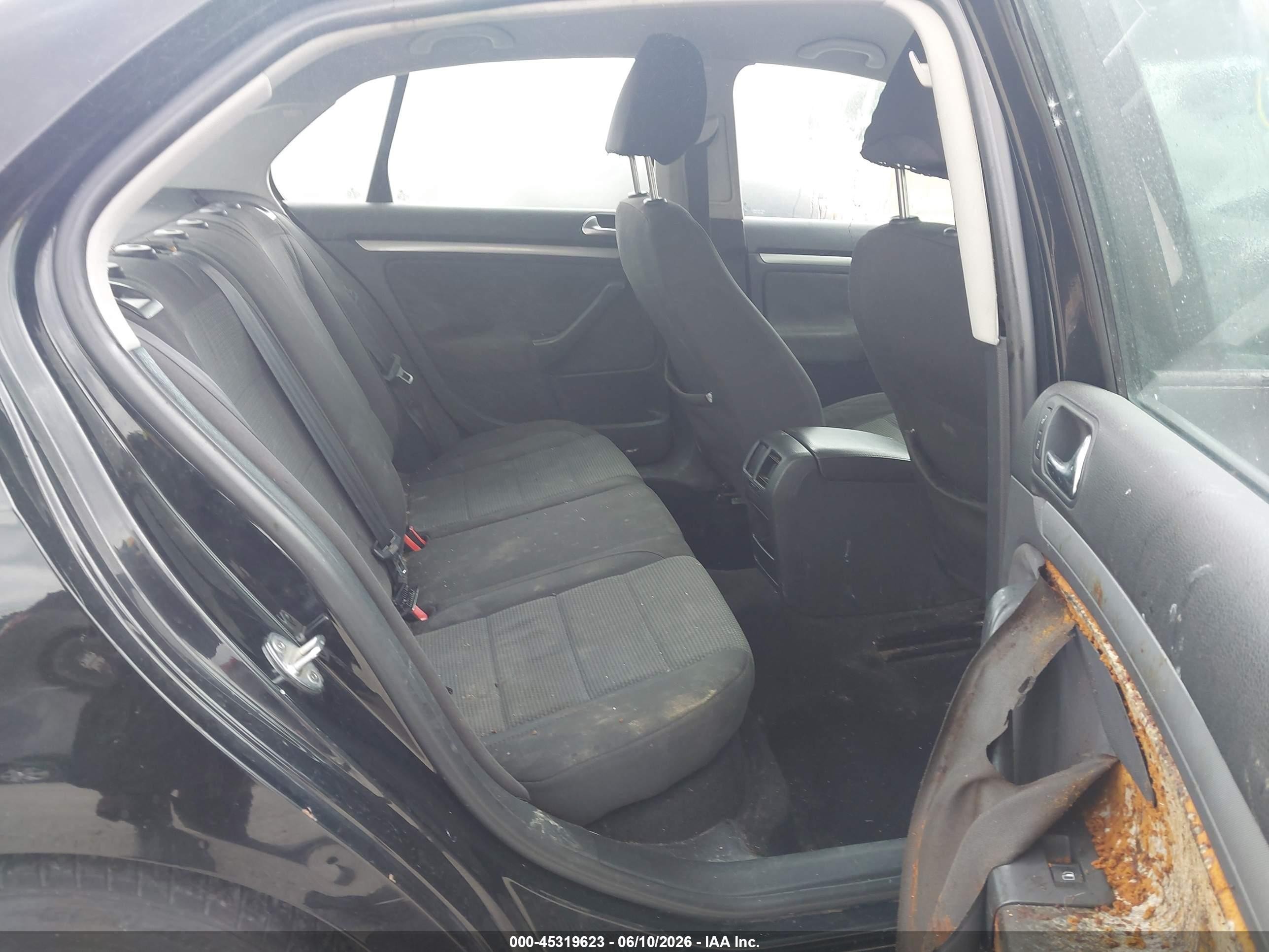 2010 Volkswagen Jetta S Black vin: 3VWJX7AJ9AM023904