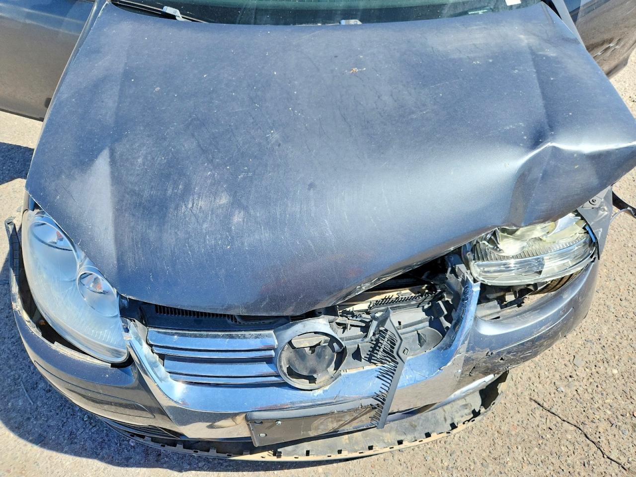 2010 Volkswagen Jetta S Charcoal vin: 3VWJX7AJ9AM079955