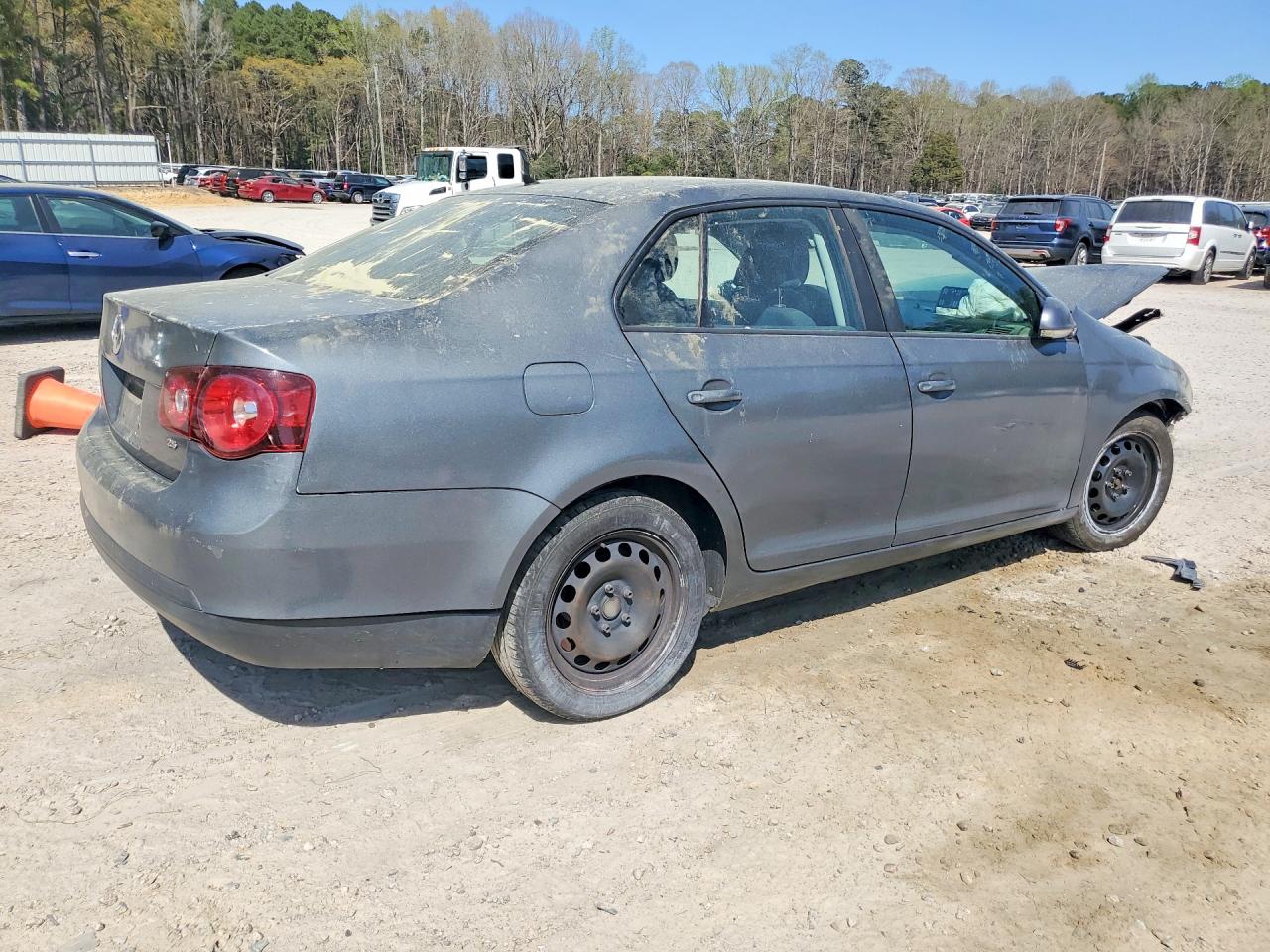 2010 Volkswagen Jetta Gray vin: 3VWJX7AJXAM055194