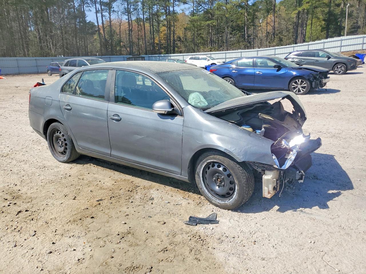 2010 Volkswagen Jetta Gray vin: 3VWJX7AJXAM055194