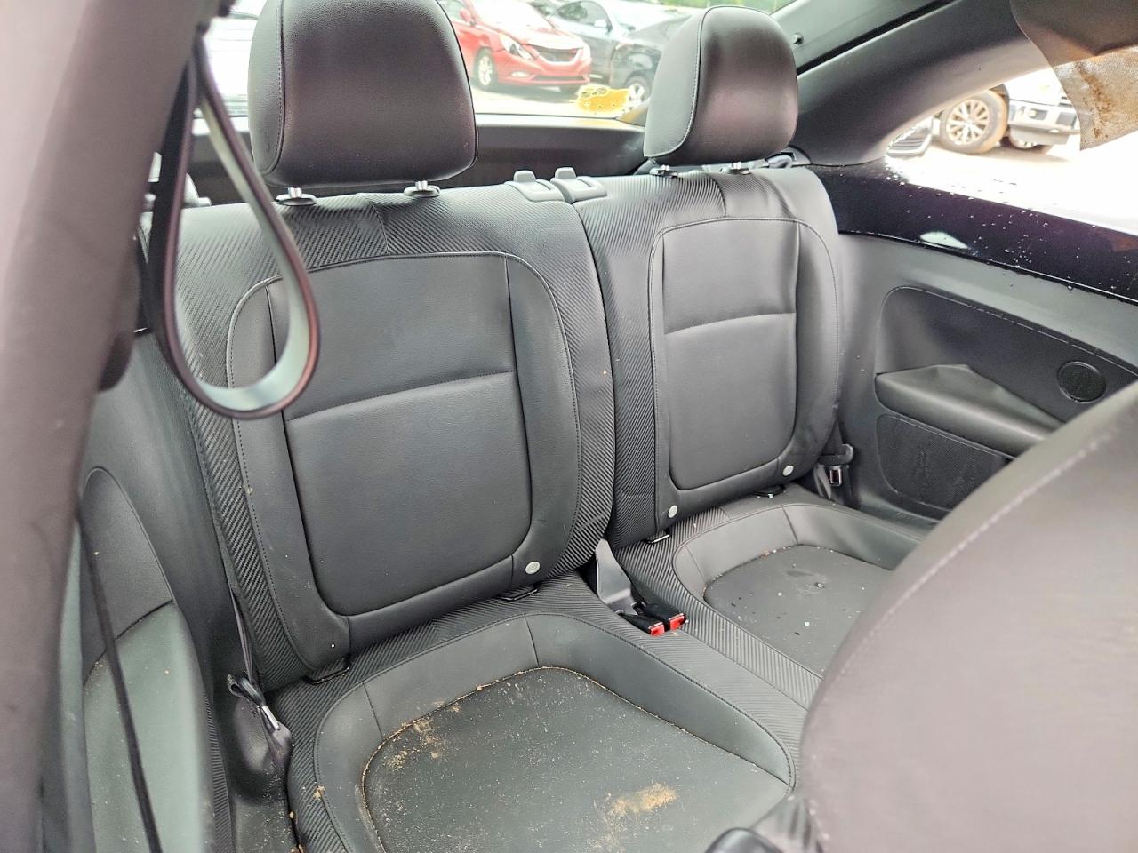 2013 Volkswagen Beetle Black vin: 3VWJX7AT0DM670407