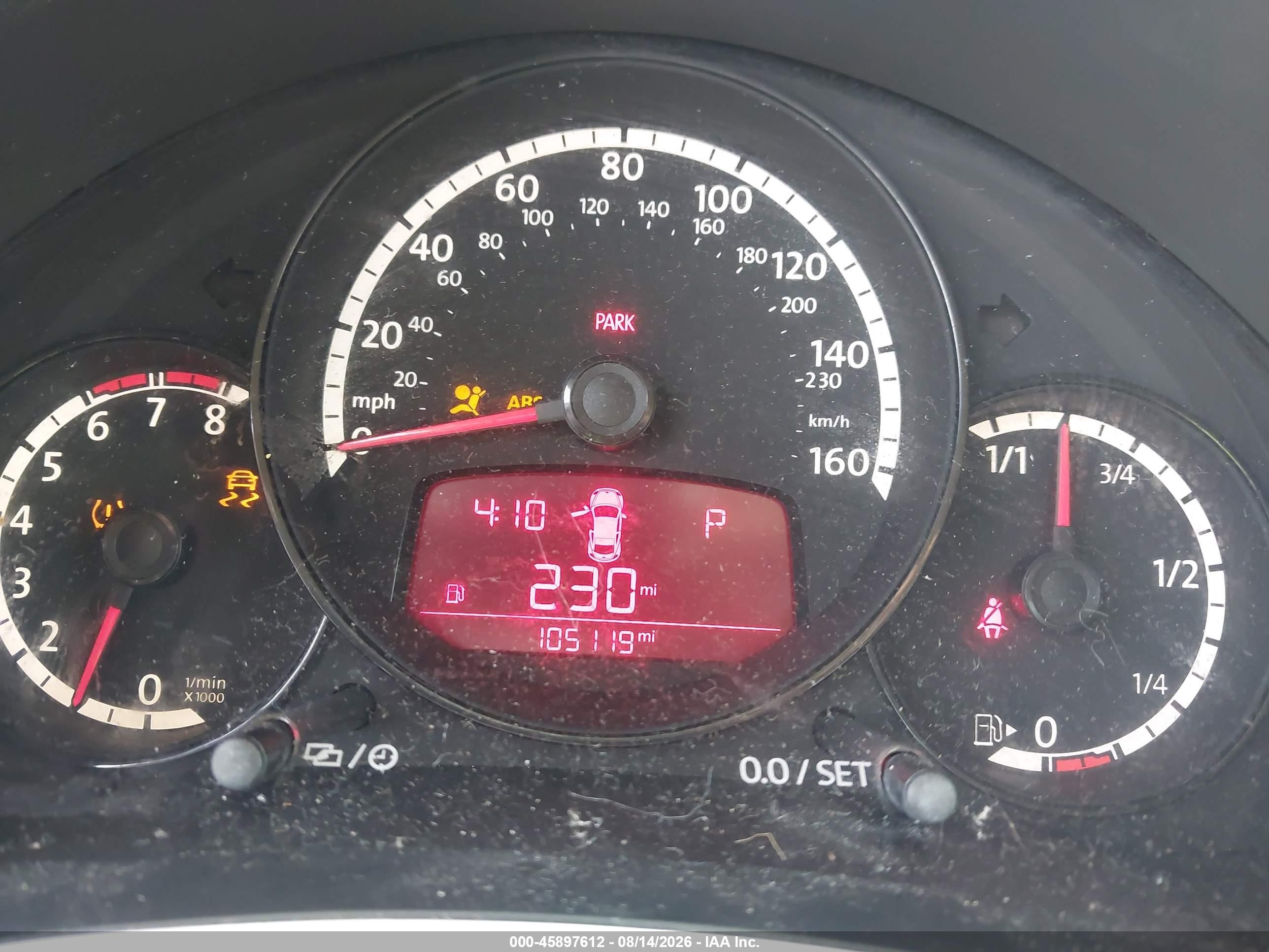 2013 Volkswagen Beetle 2.5l White vin: 3VWJX7AT0DM678121