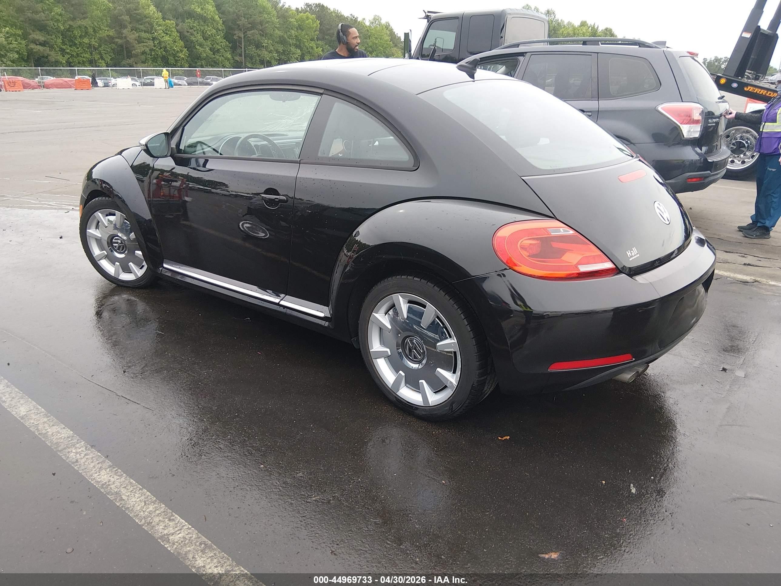 2013 Volkswagen Beetle 2.5l Fender Edition Black vin: 3VWJX7AT0DM679415
