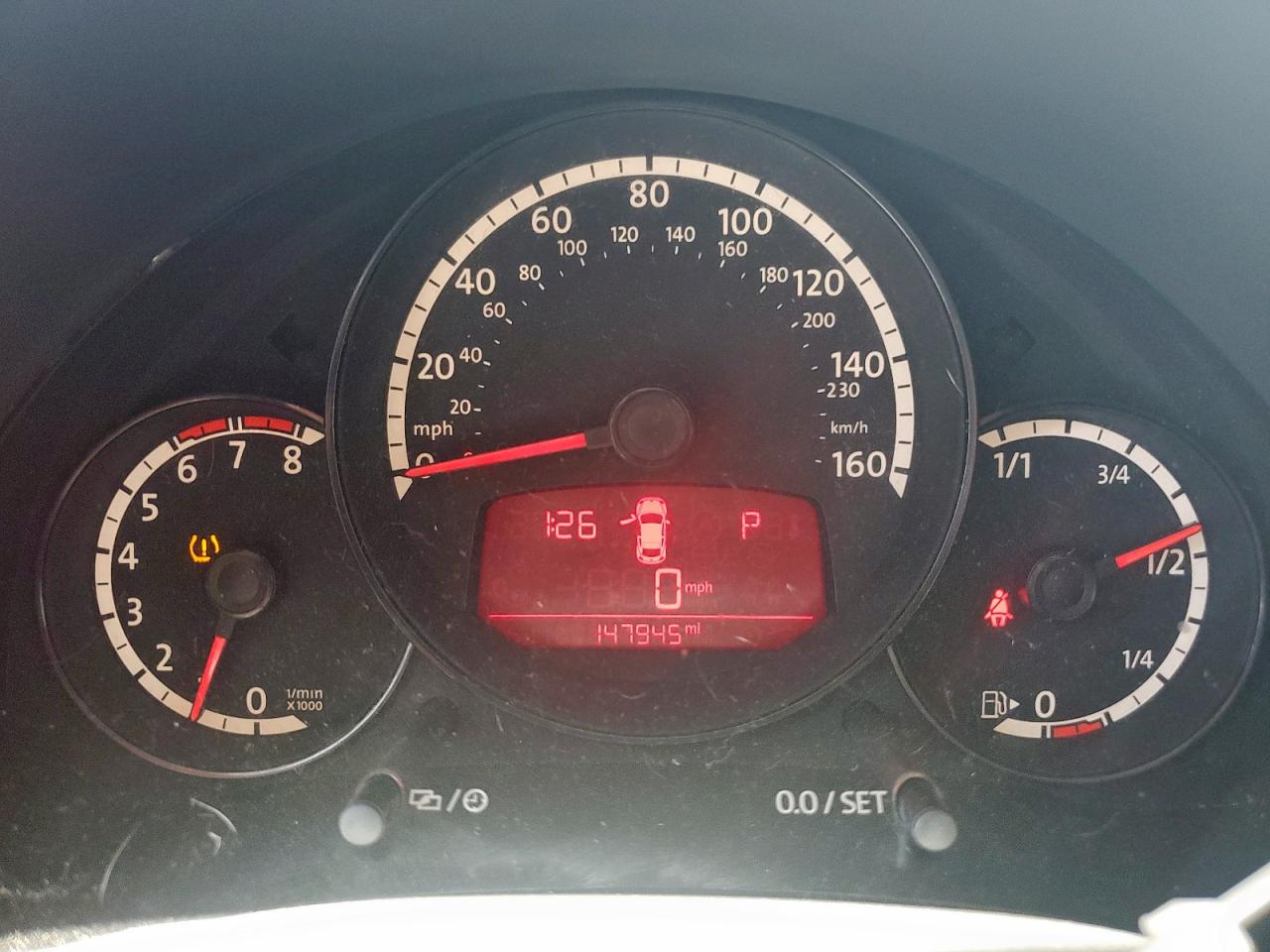2013 Volkswagen Beetle Red vin: 3VWJX7AT1DM647119