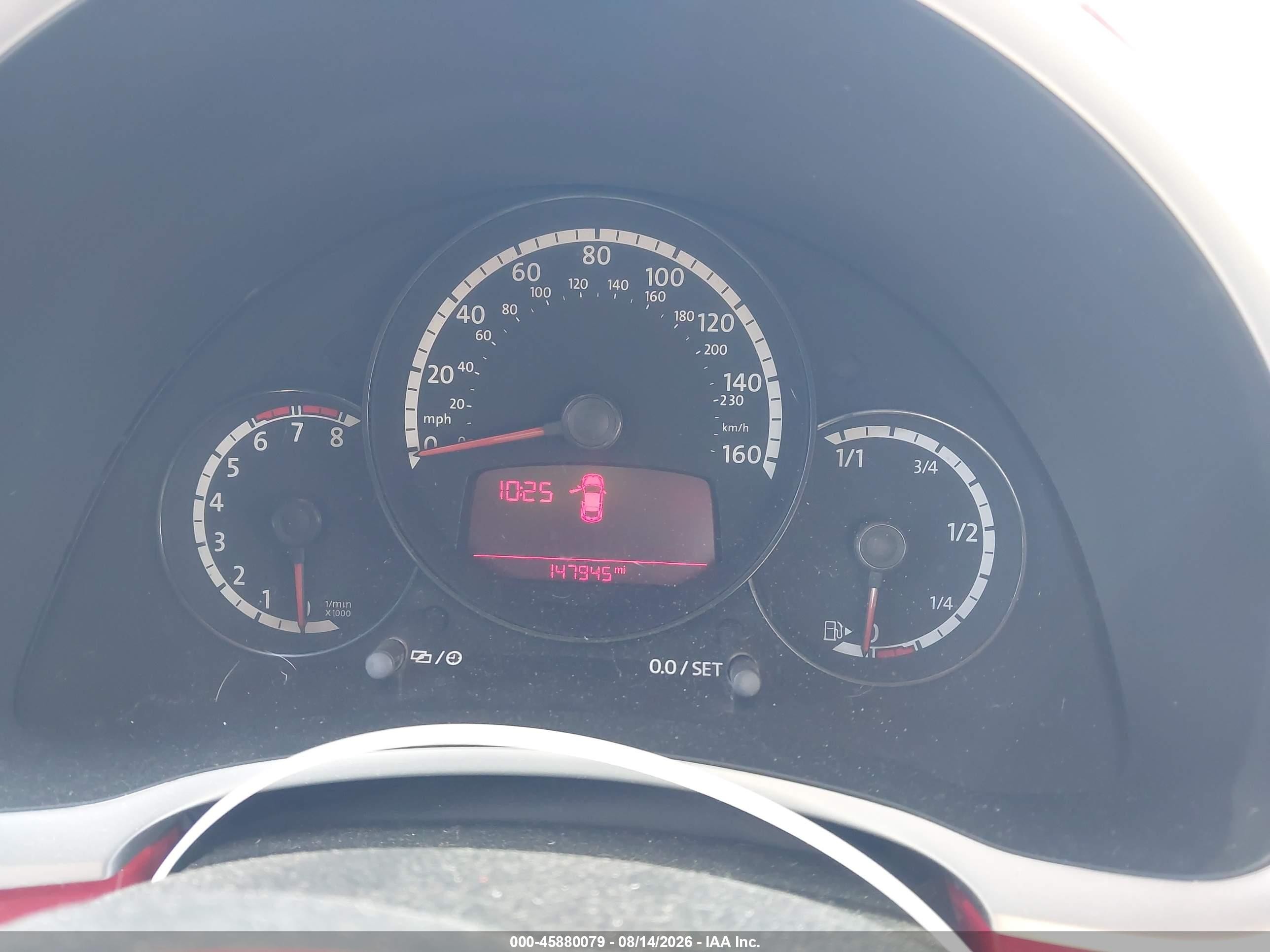 2013 Volkswagen Beetle 2.5l Red vin: 3VWJX7AT1DM647119