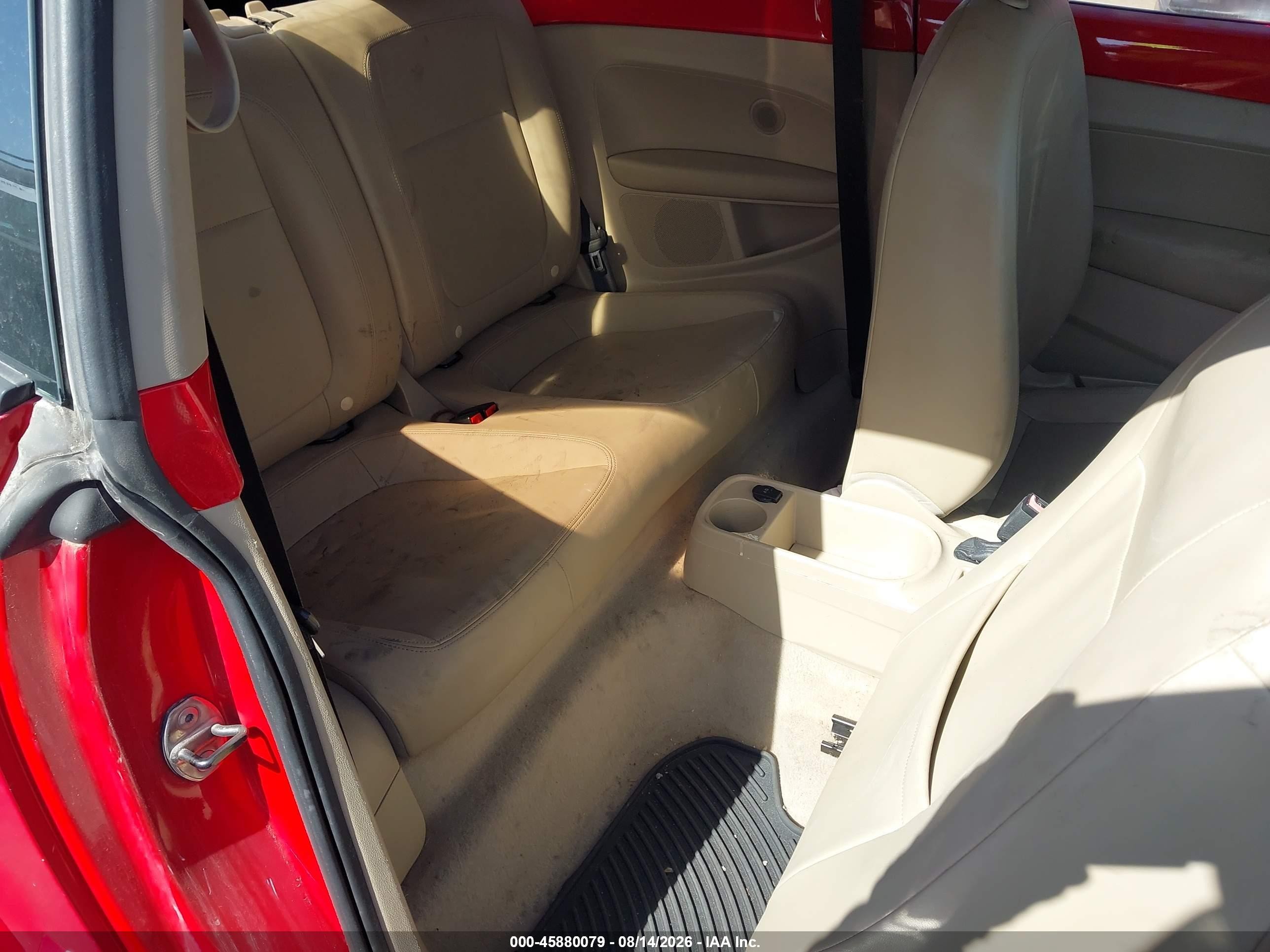 2013 Volkswagen Beetle 2.5l Red vin: 3VWJX7AT1DM647119