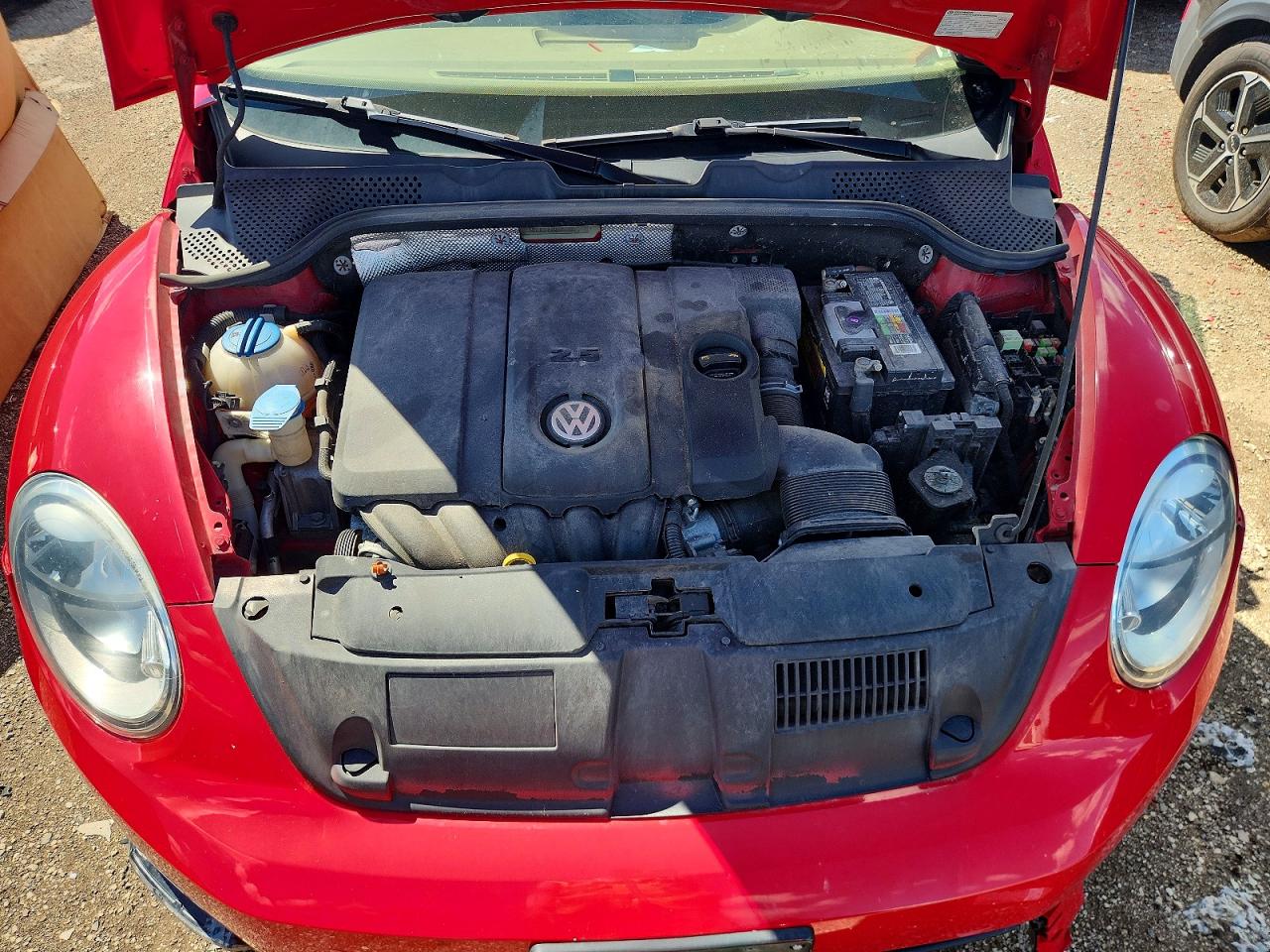 2013 Volkswagen Beetle Red vin: 3VWJX7AT3DM681675