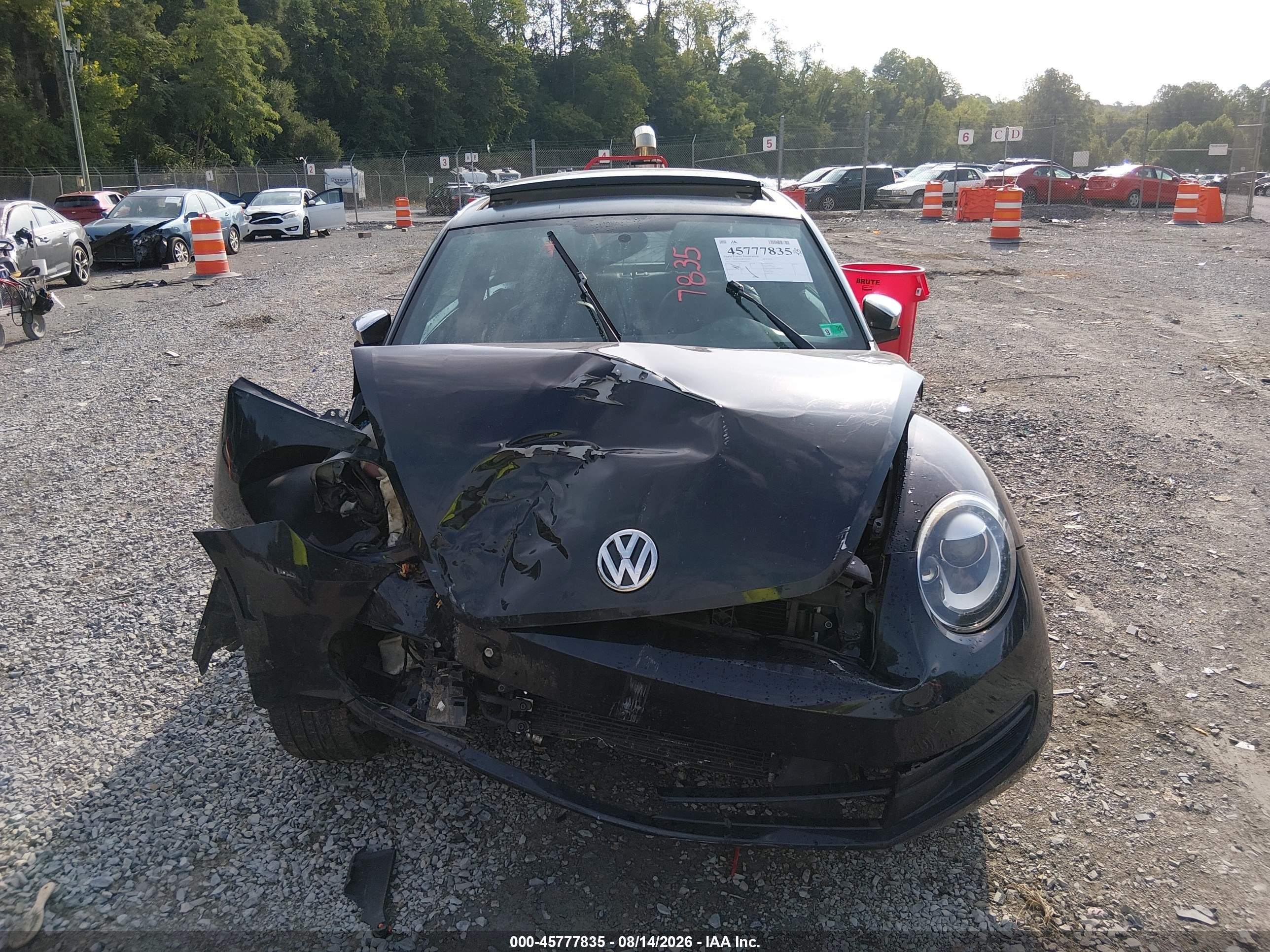 2013 Volkswagen Beetle 2.5l Fender Edition Черный vin: 3VWJX7AT4DM648734