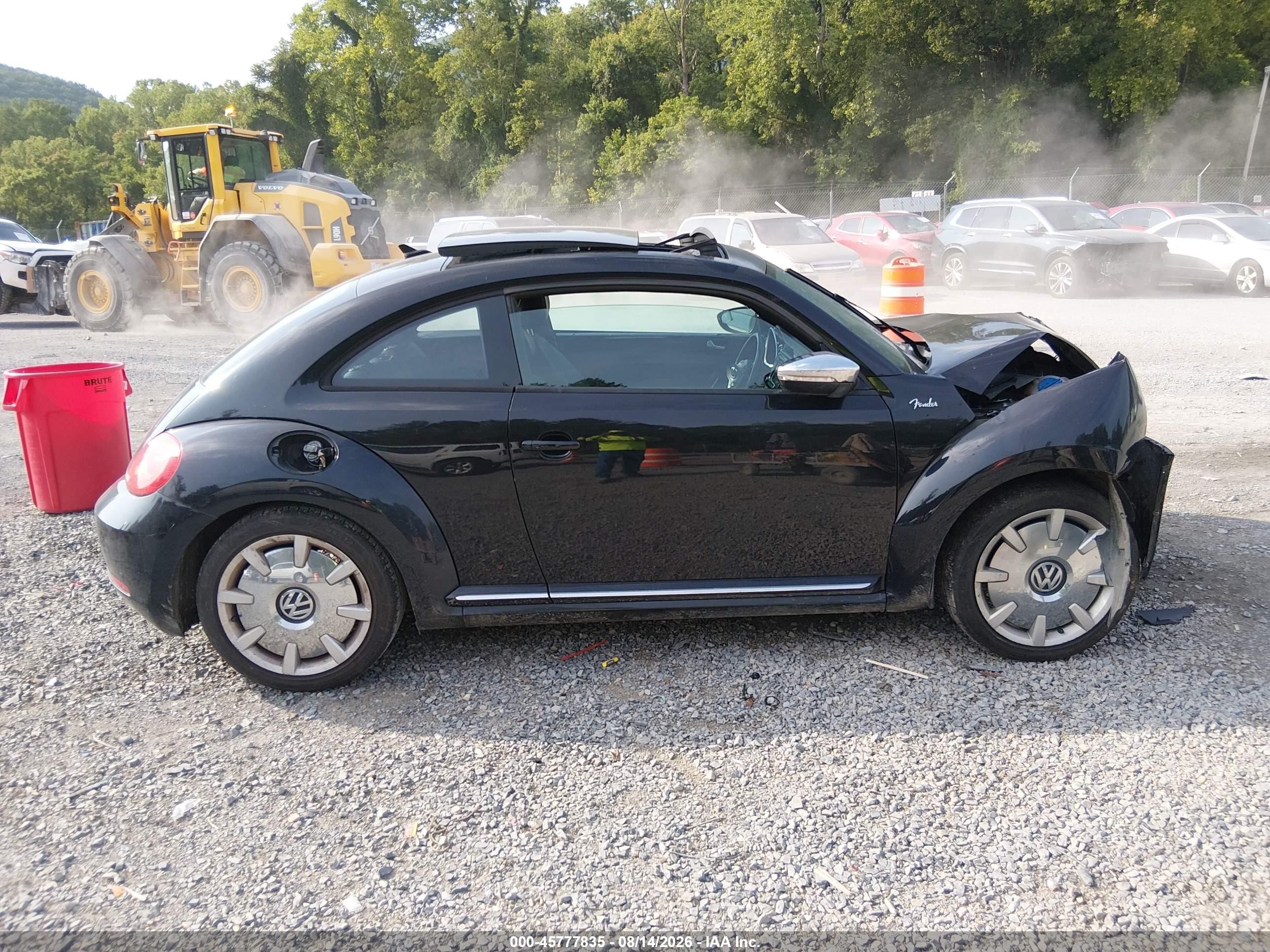 2013 Volkswagen Beetle 2.5l Fender Edition Черный vin: 3VWJX7AT4DM648734