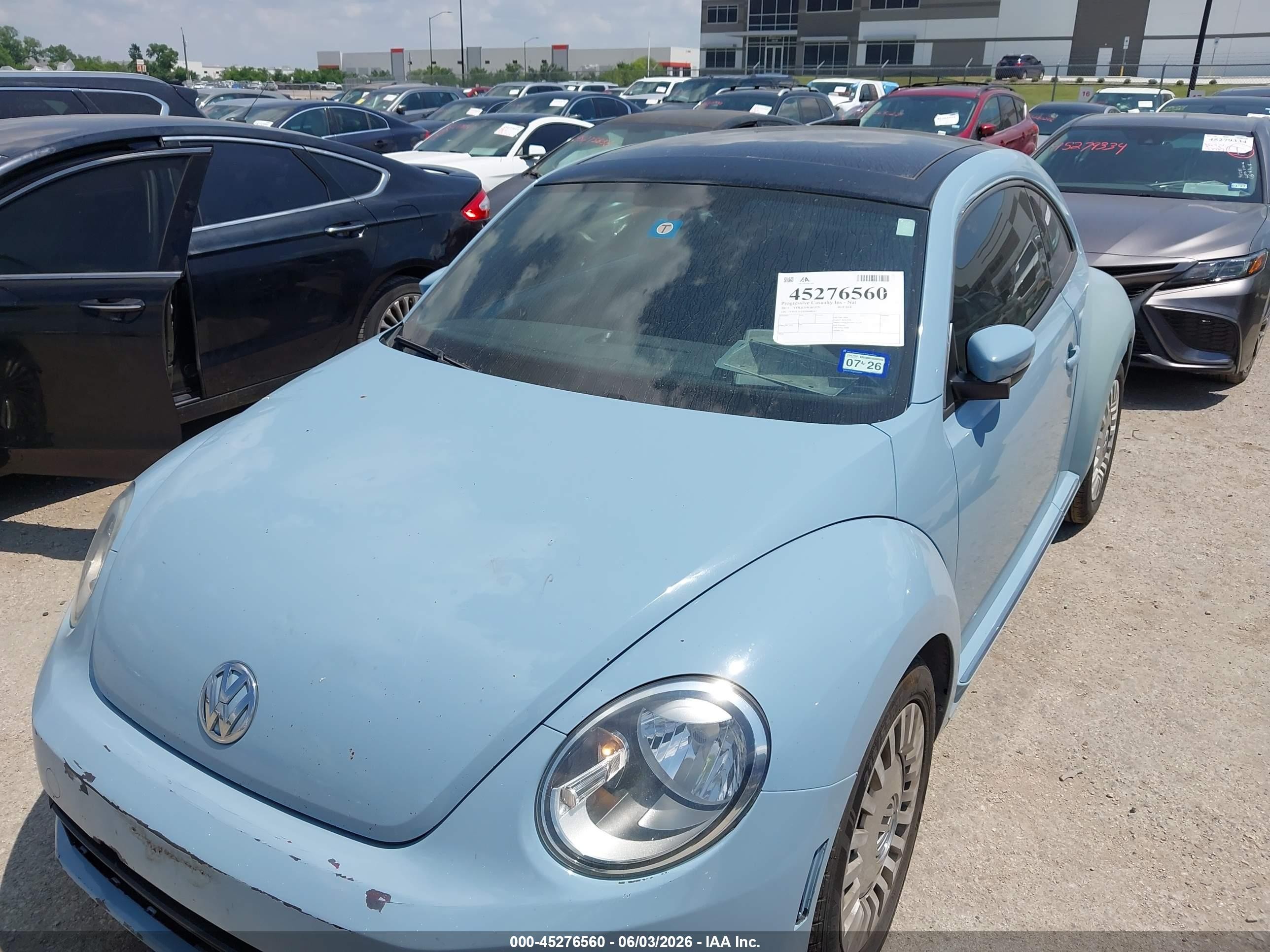2013 Volkswagen Beetle 2.5l Light Blue vin: 3VWJX7AT4DM688263