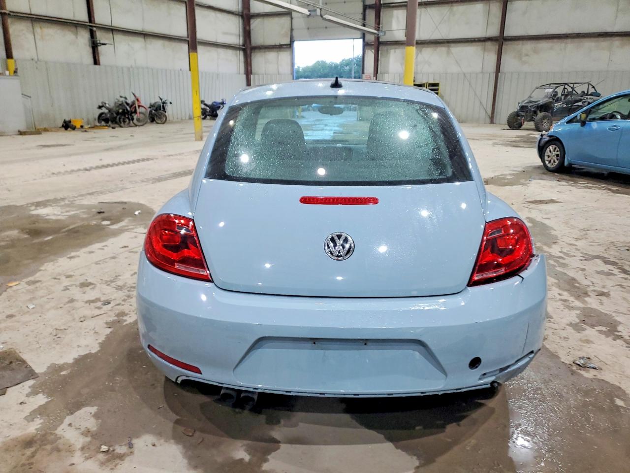 2013 Volkswagen Beetle Blue vin: 3VWJX7AT5DM610316