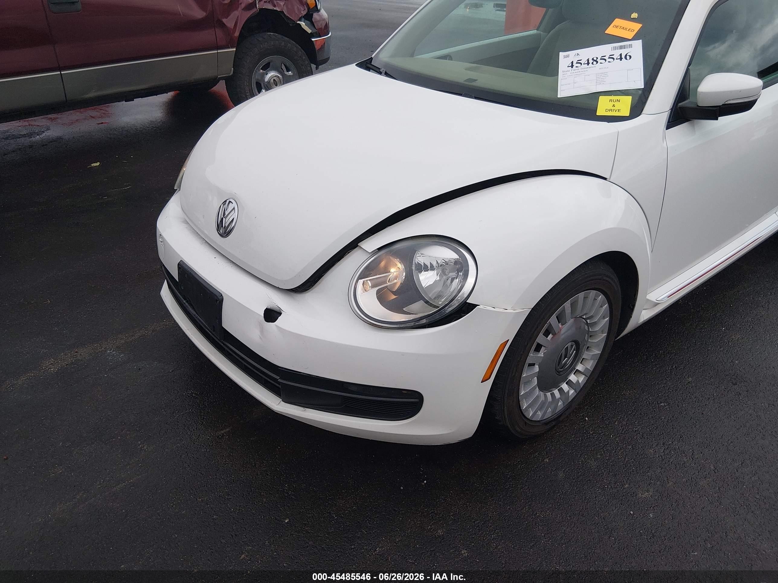 2013 Volkswagen Beetle 2.5l White vin: 3VWJX7AT6DM683775