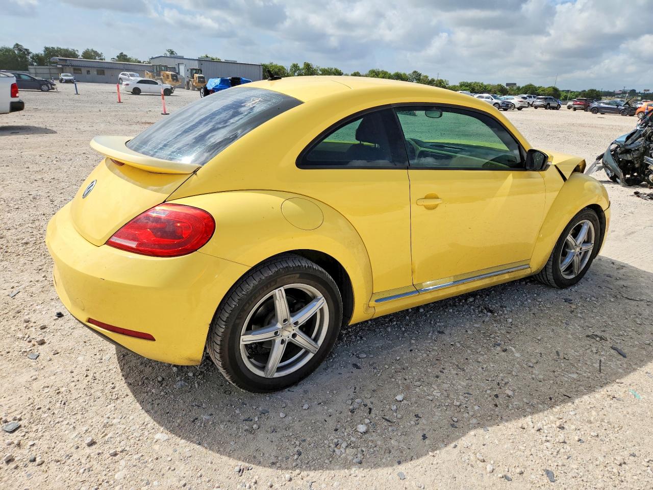 2012 Volkswagen Beetle Yellow vin: 3VWJX7AT7CM609408