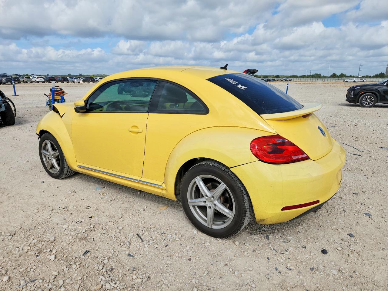 2012 Volkswagen Beetle Yellow vin: 3VWJX7AT7CM609408