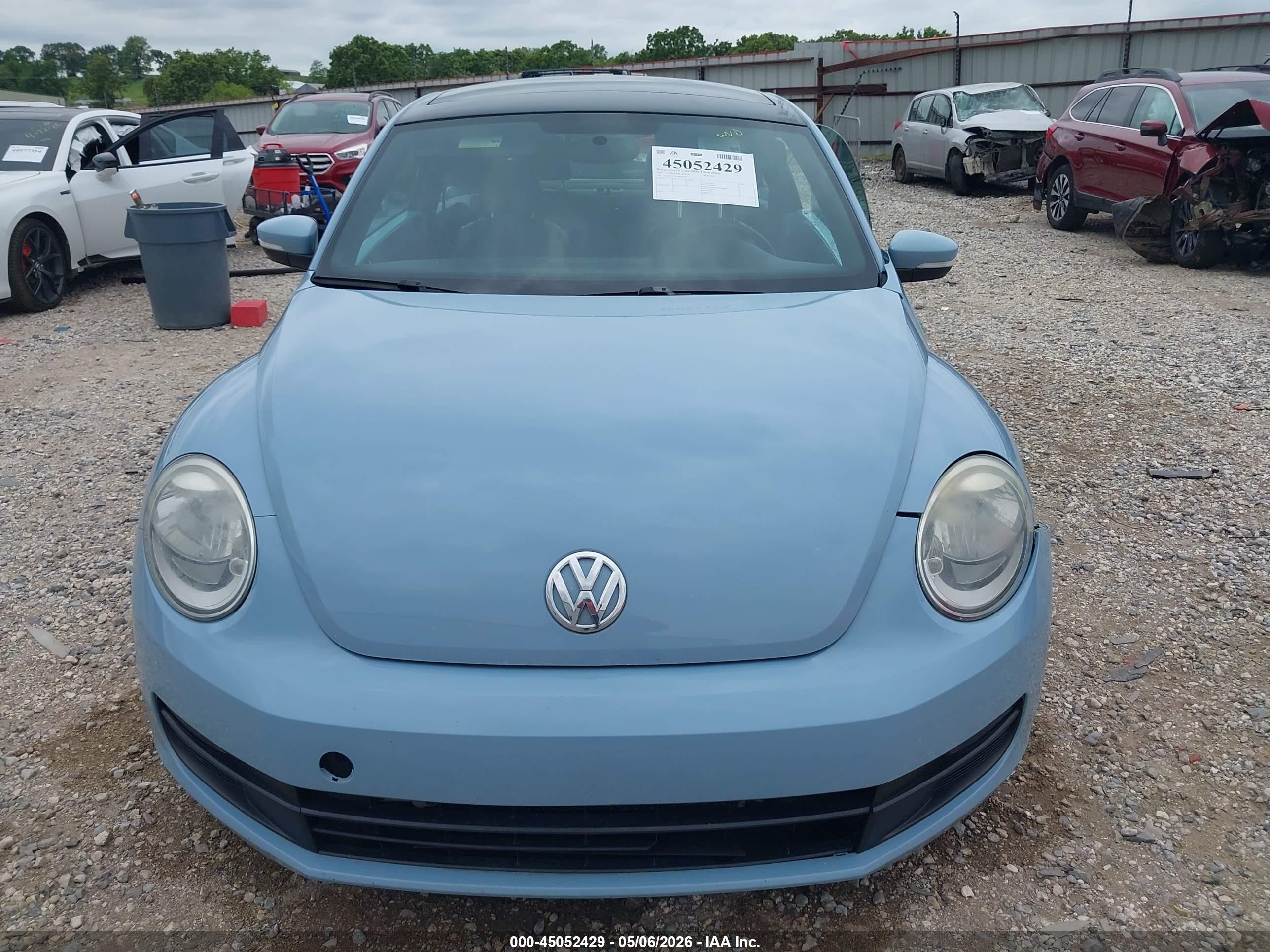 2012 Volkswagen Beetle 2.5l Blue vin: 3VWJX7AT7CM661198