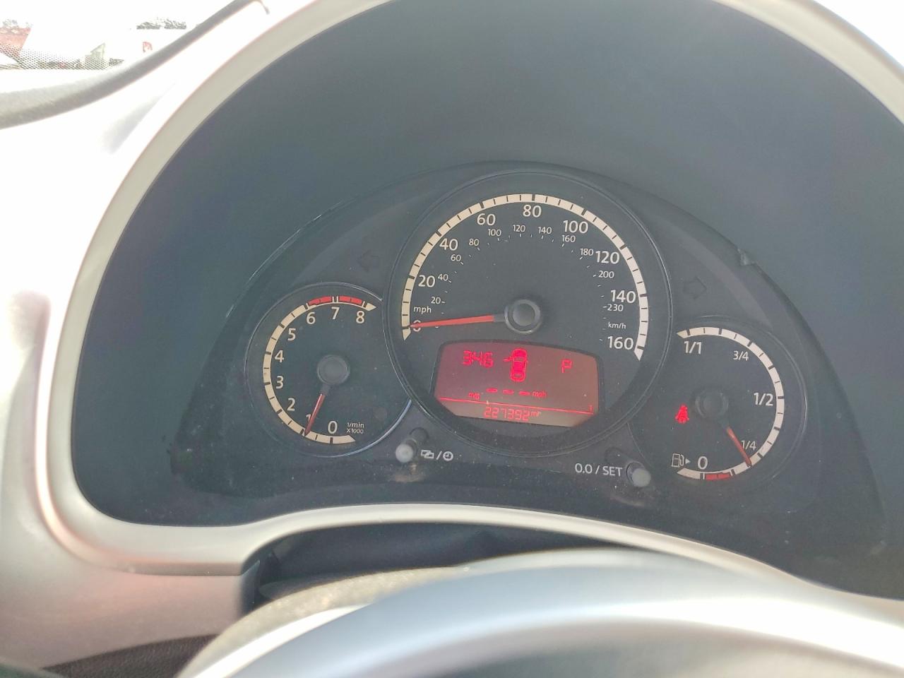 2013 Volkswagen Beetle Silver vin: 3VWJX7AT8DM672776