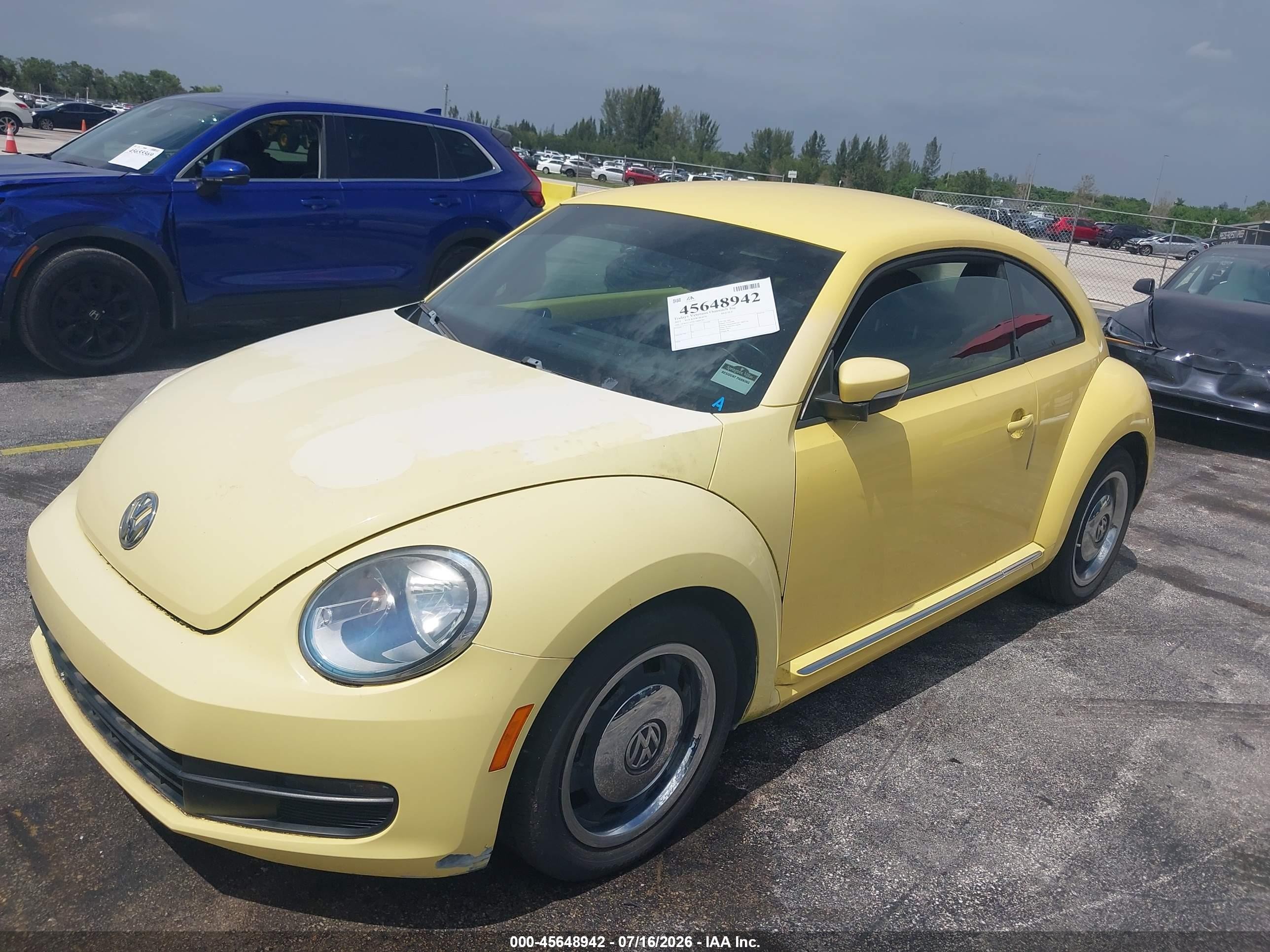2012 Volkswagen Beetle 2.5l Yellow vin: 3VWJX7ATXCM605787