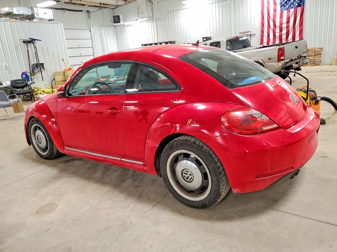 2012 Volkswagen Beetle Red vin: 3VWJX7ATXCM648459